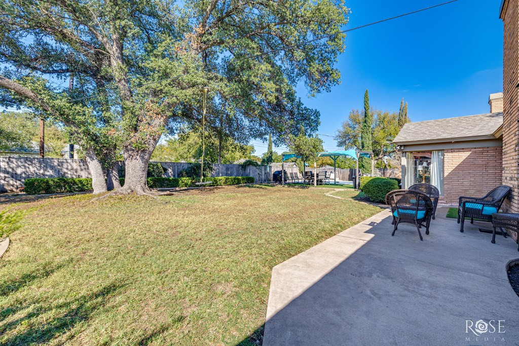 2634 Oxford Avenue Property Photo 32