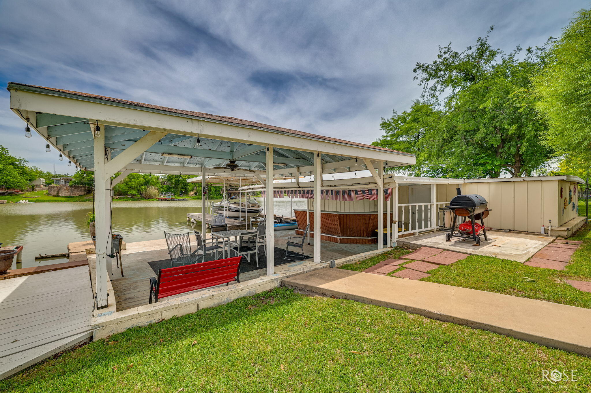 2528 Sleepy Hollow Road Property Photo 44