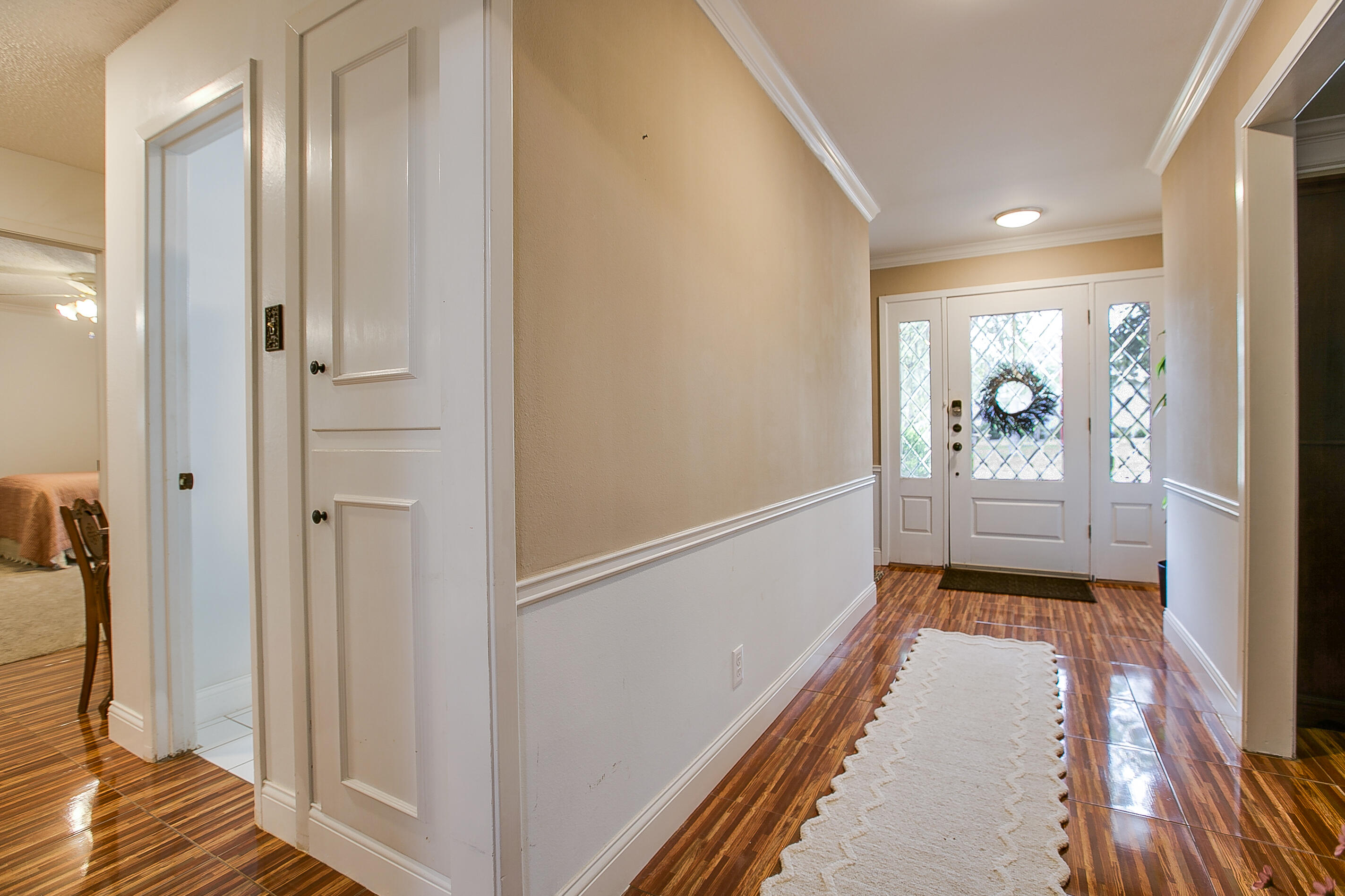 3302 Sierra Court Property Photo 6
