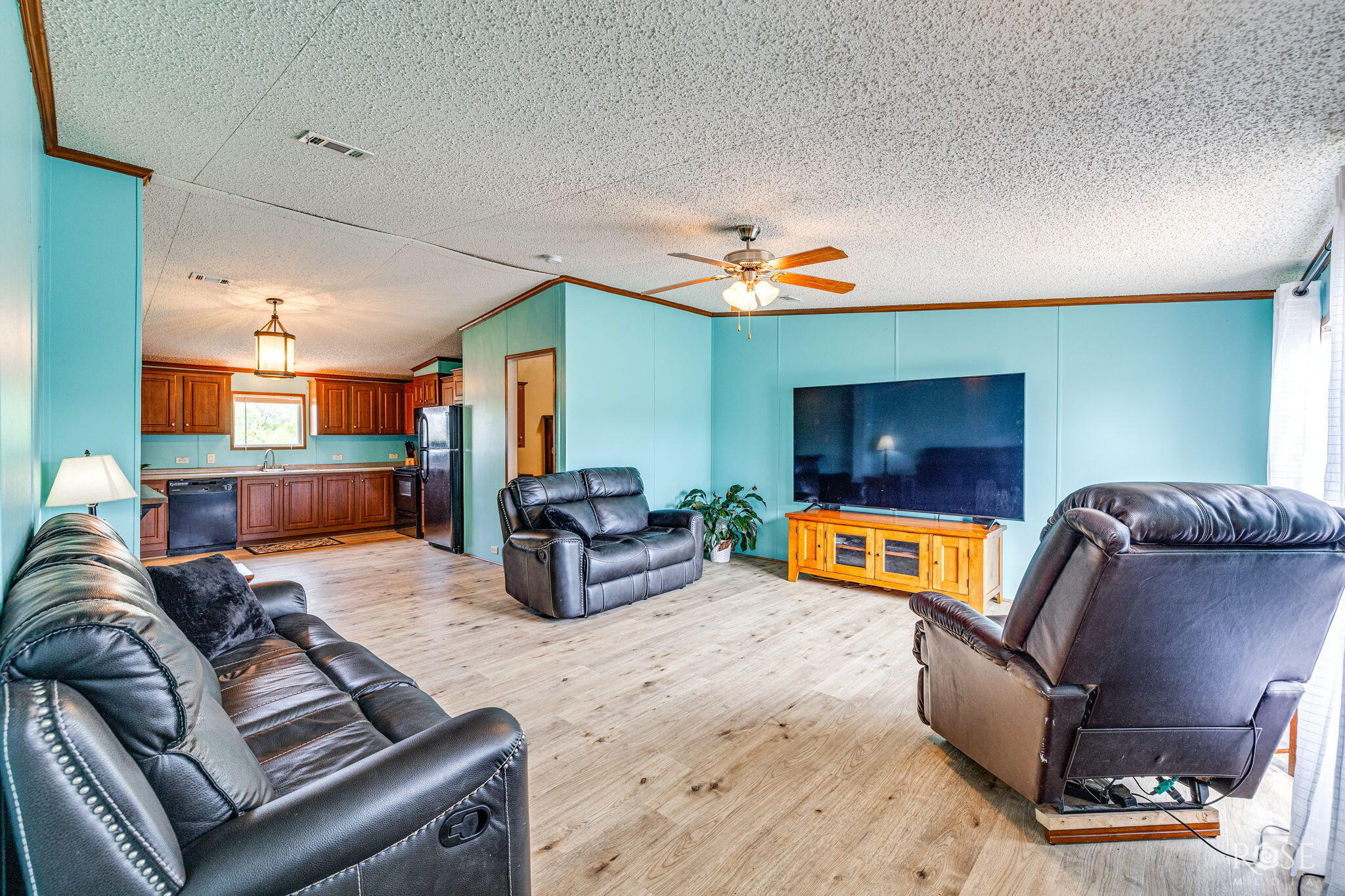 11833 Pin Oak Road Property Photo 6