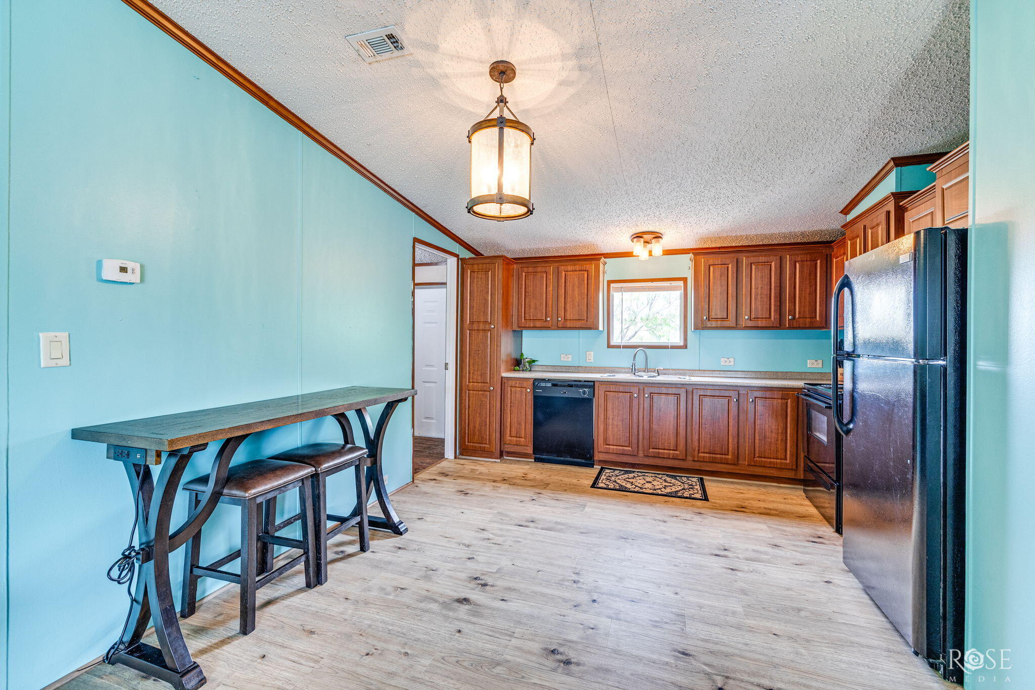 11833 Pin Oak Road Property Photo 9