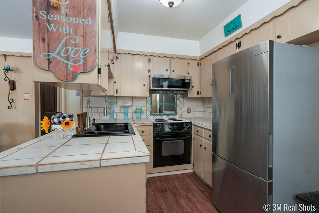 3572 S Oxford Drive Property Photo 12