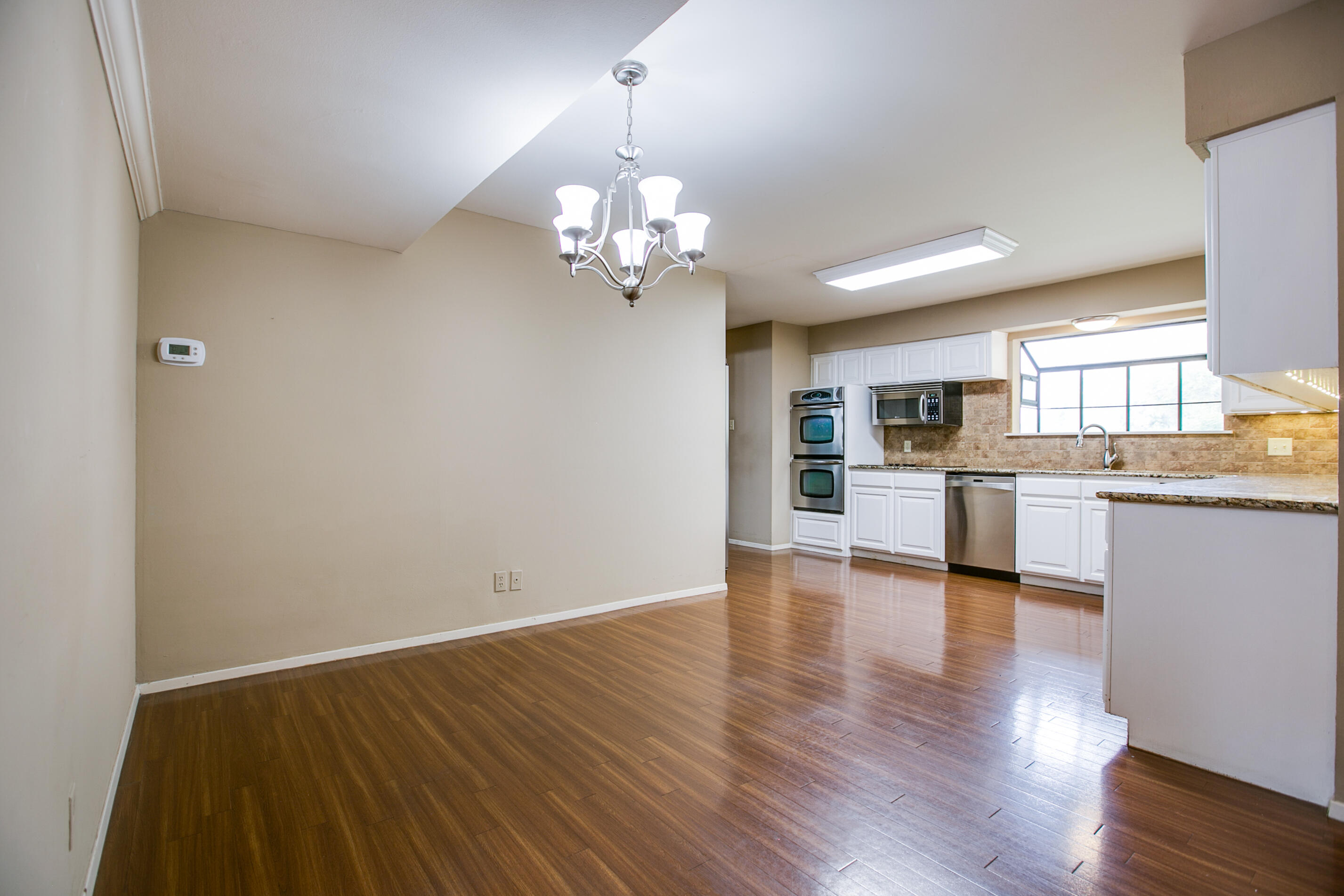 5235 Beverly Drive Property Photo 14