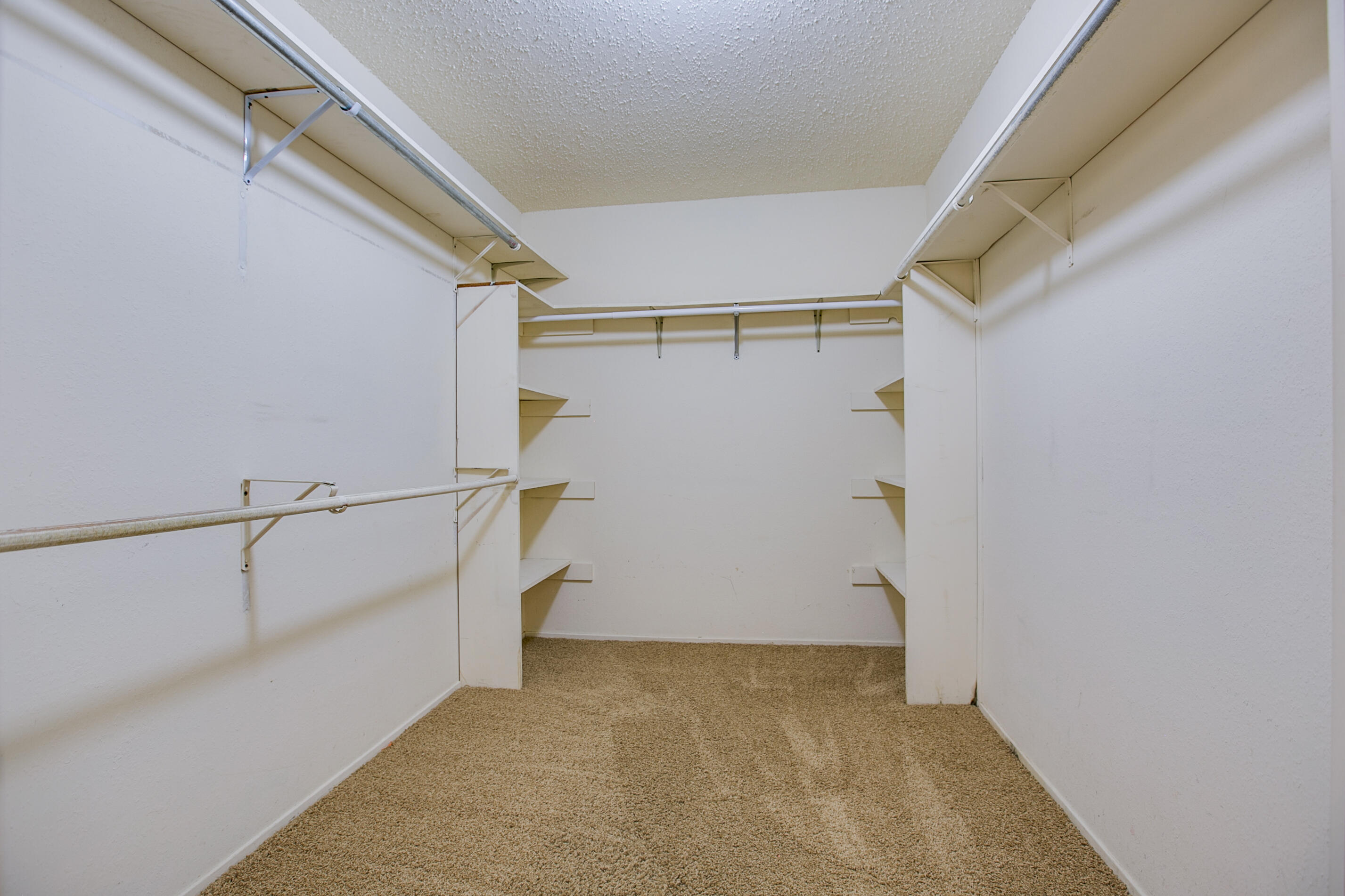 5235 Beverly Drive Property Photo 25
