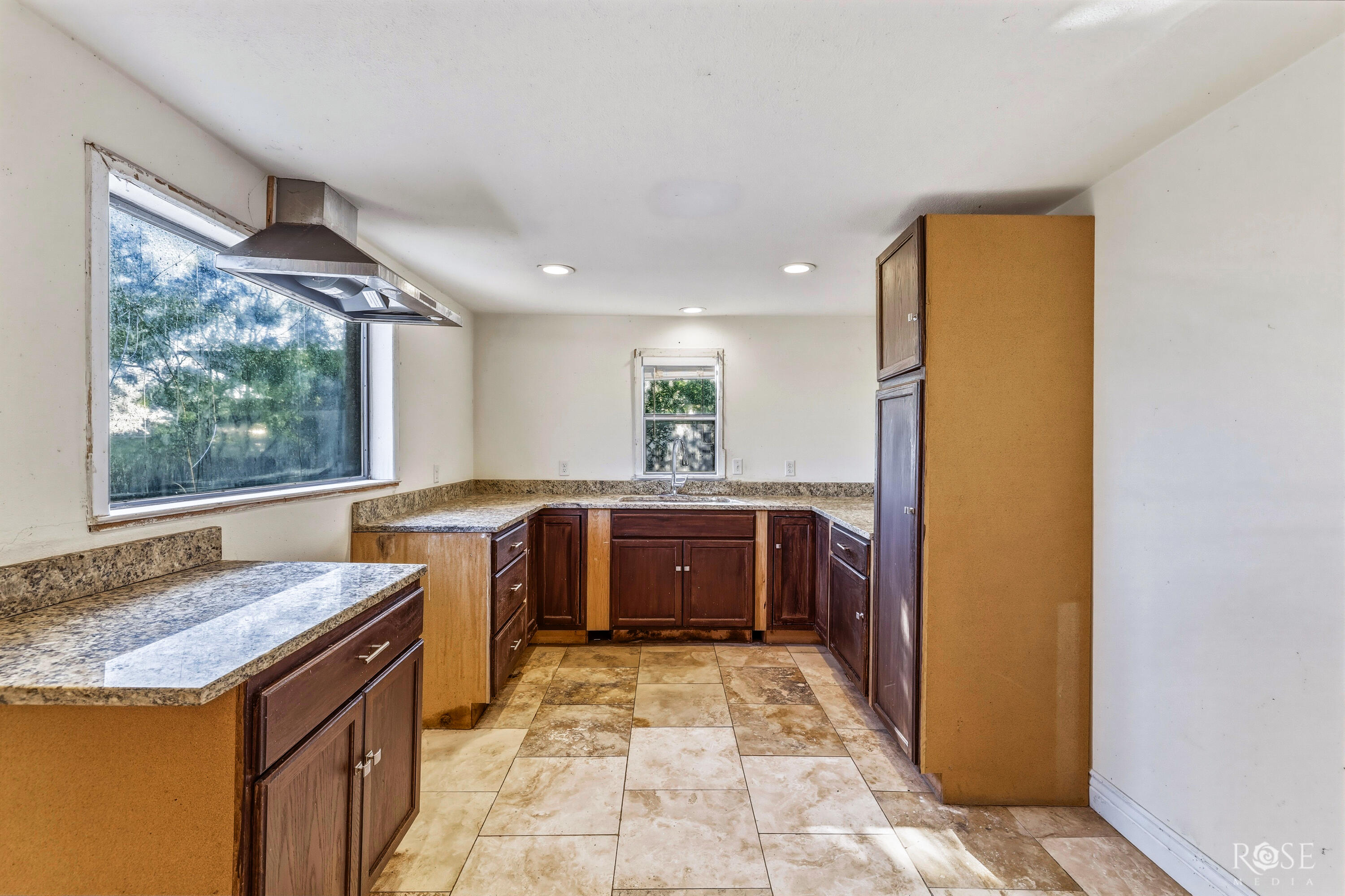 140 Jones Circle Property Photo 11