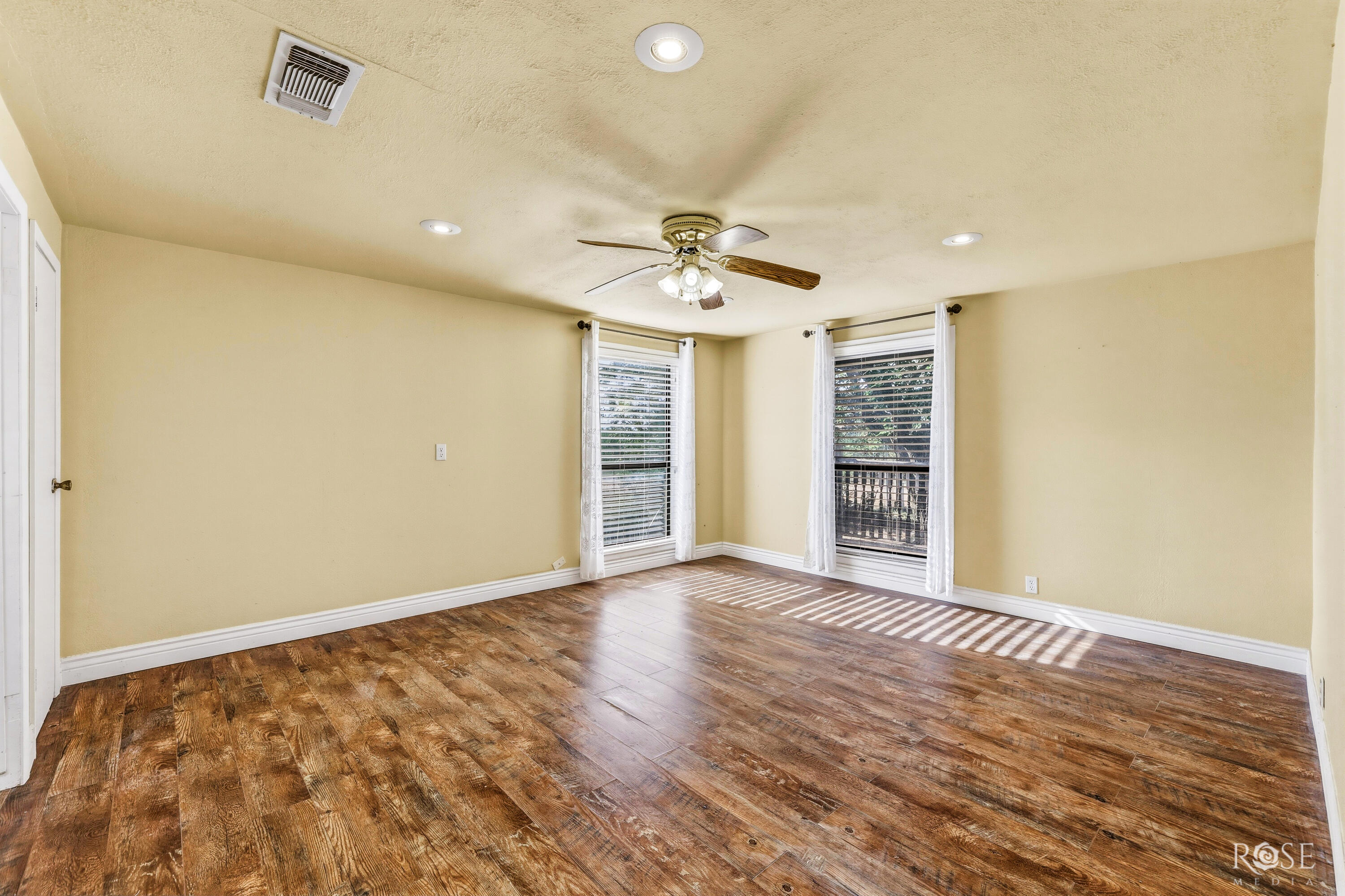 140 Jones Circle Property Photo 16