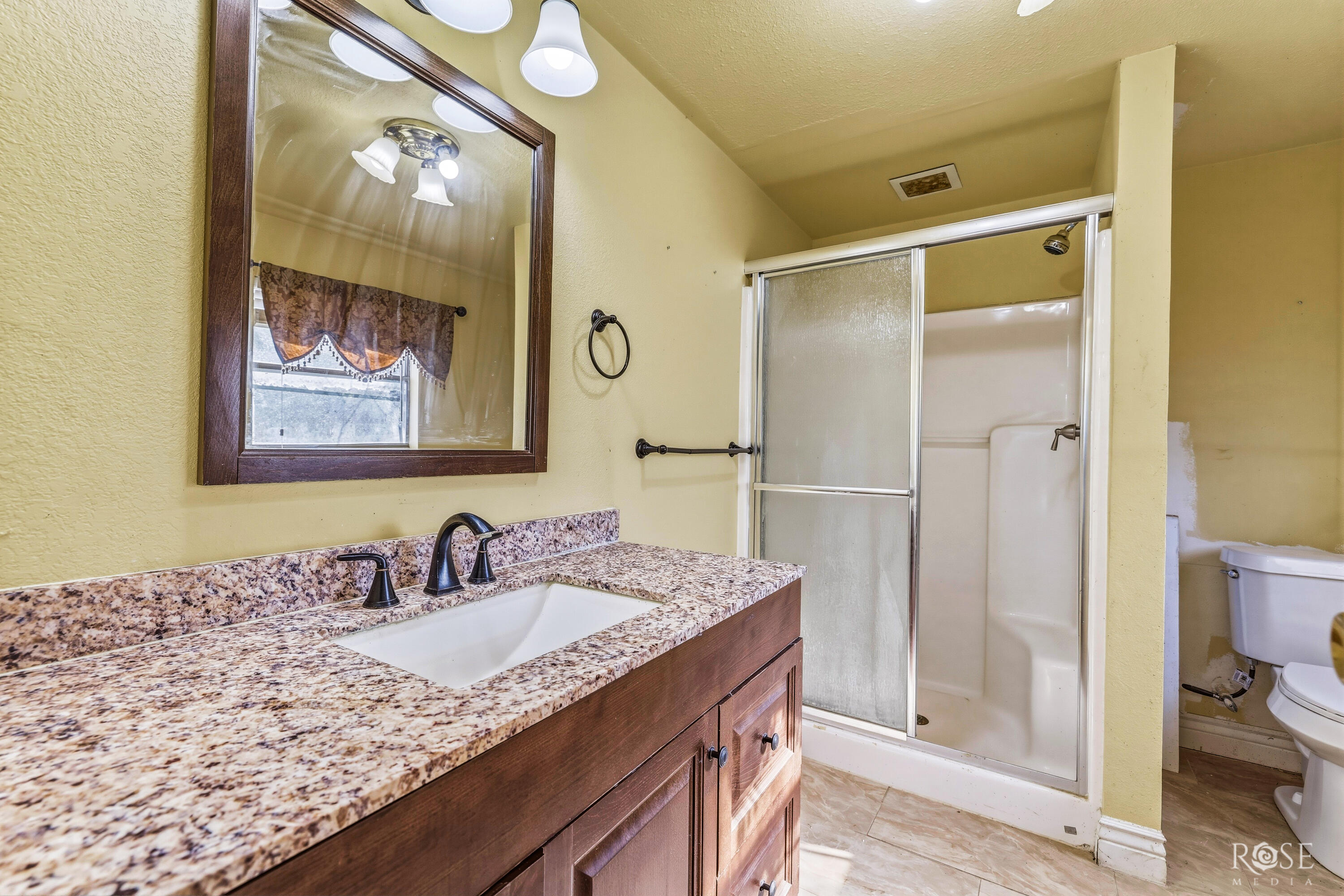 140 Jones Circle Property Photo 18