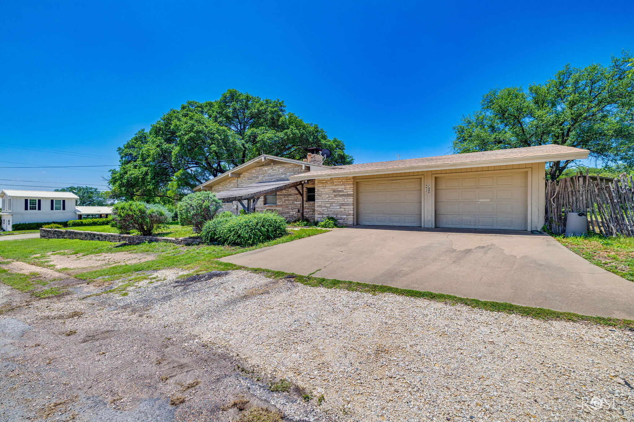 4410 Ford Street Property Photo 42
