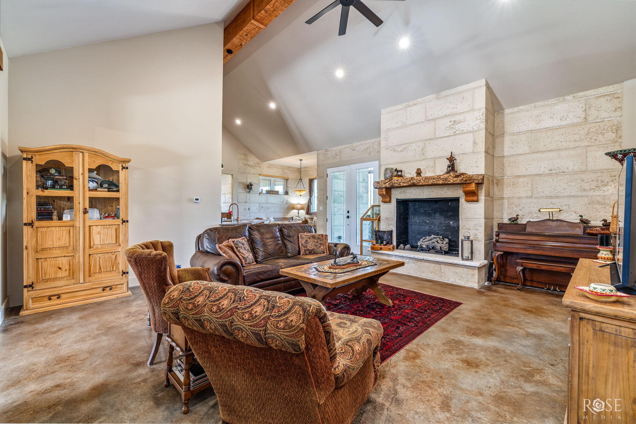 18652 Kenley Lane Property Photo 13