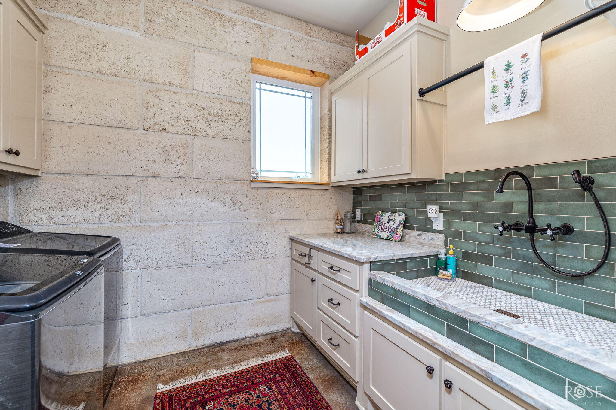 18652 Kenley Lane Property Photo 32