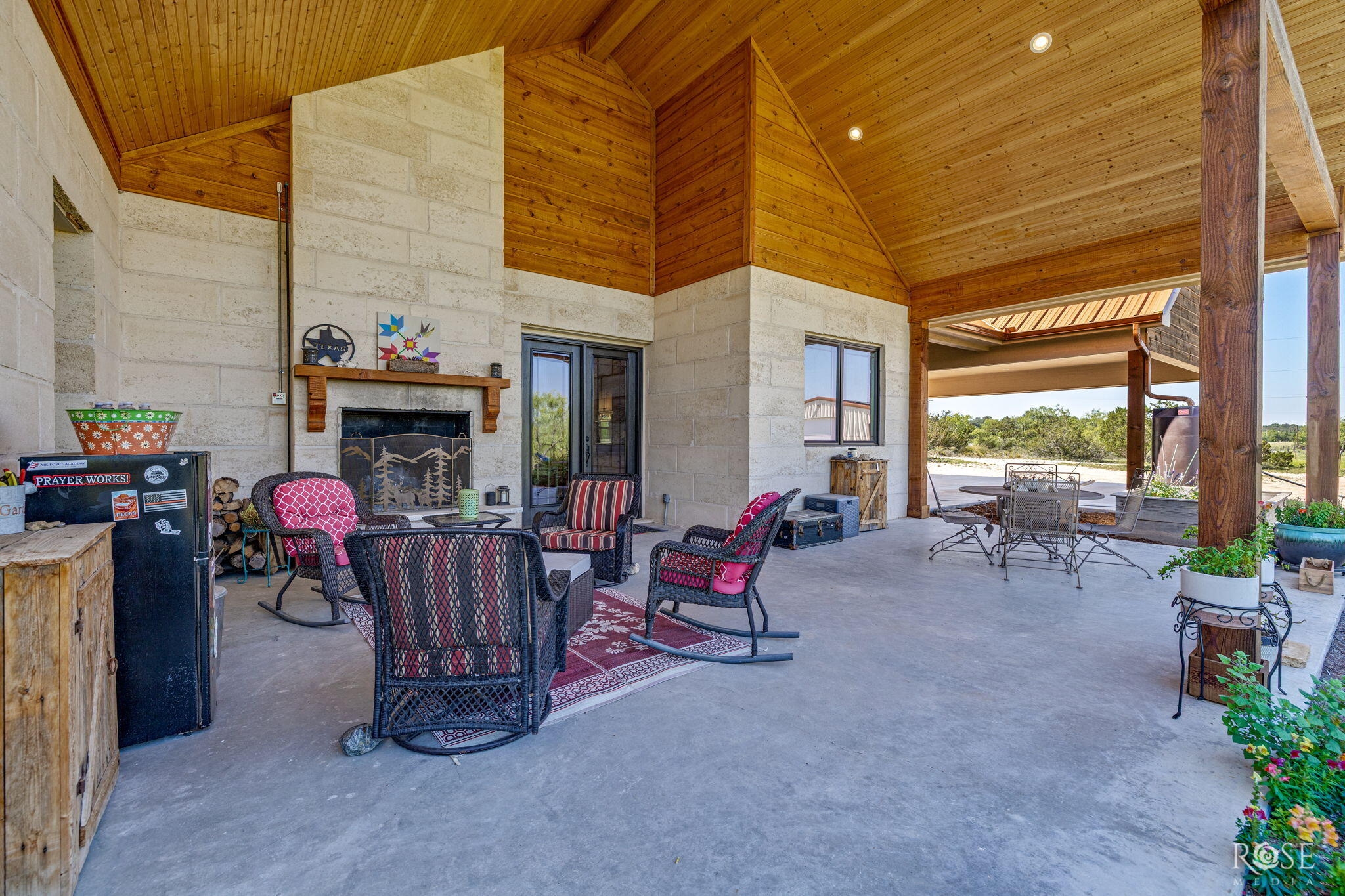 18652 Kenley Lane Property Photo 35