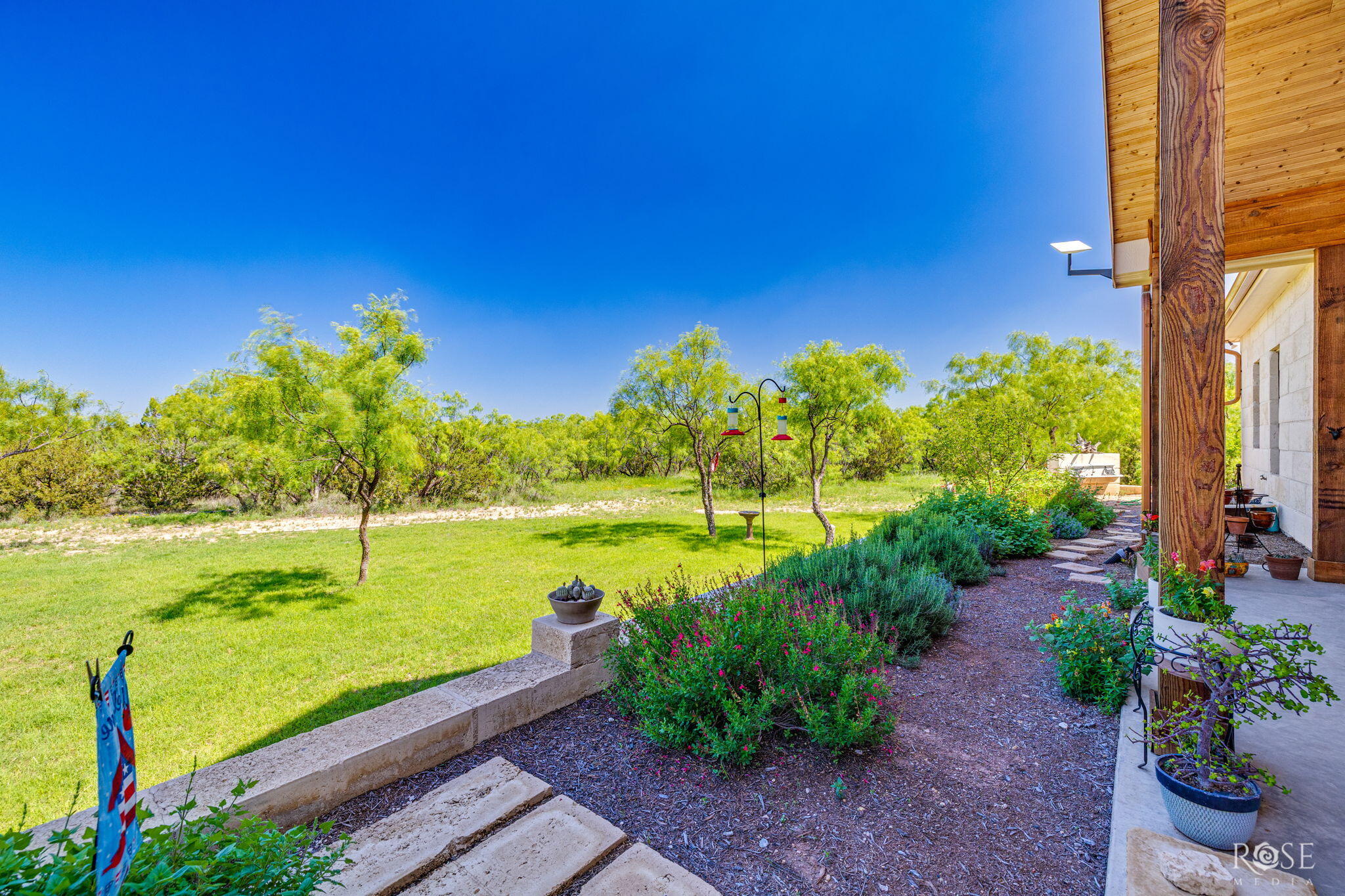 18652 Kenley Lane Property Photo 37