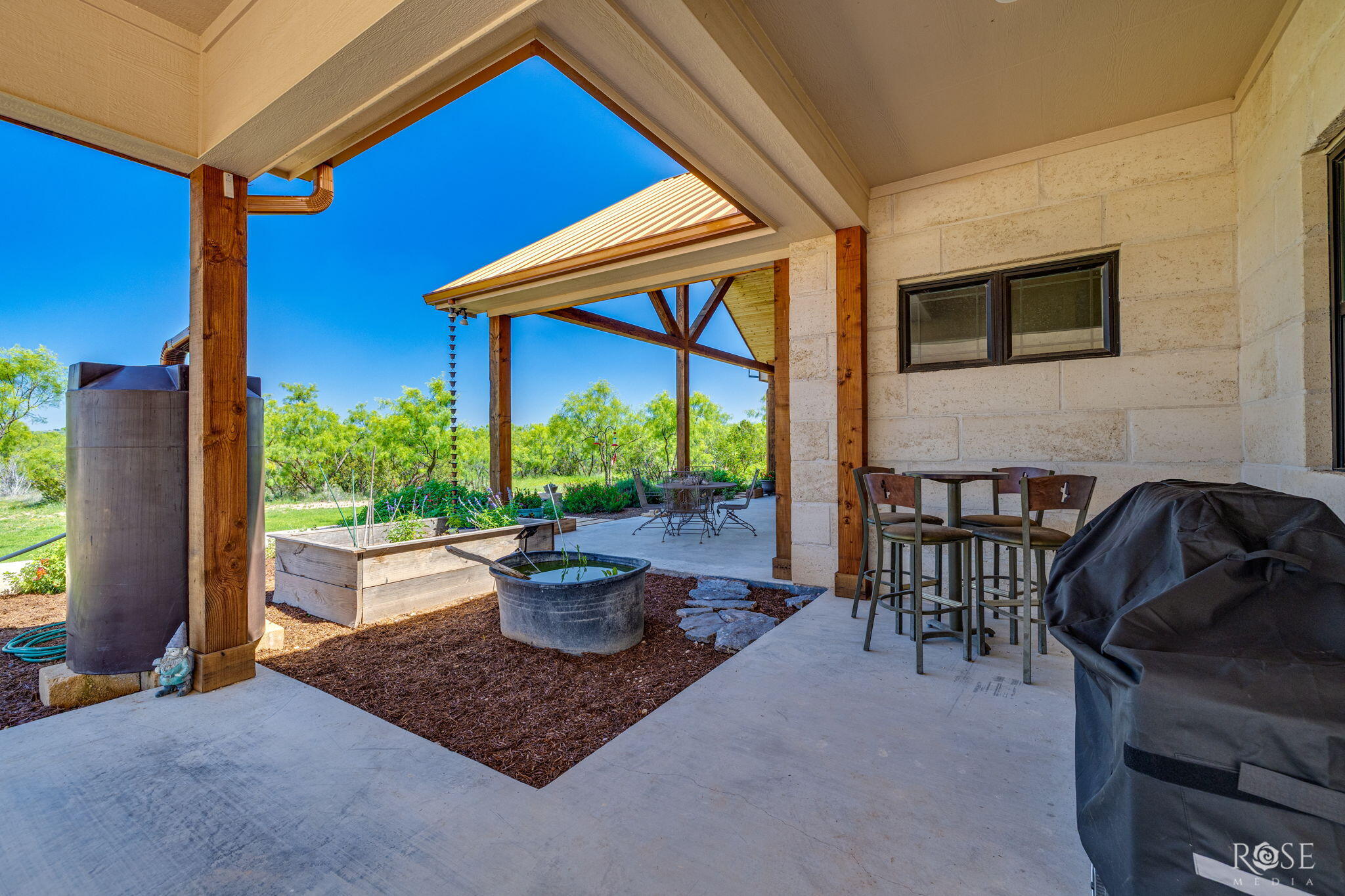 18652 Kenley Lane Property Photo 40