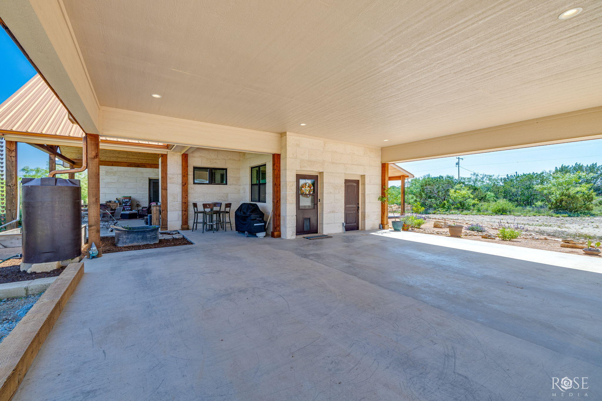 18652 Kenley Lane Property Photo 41