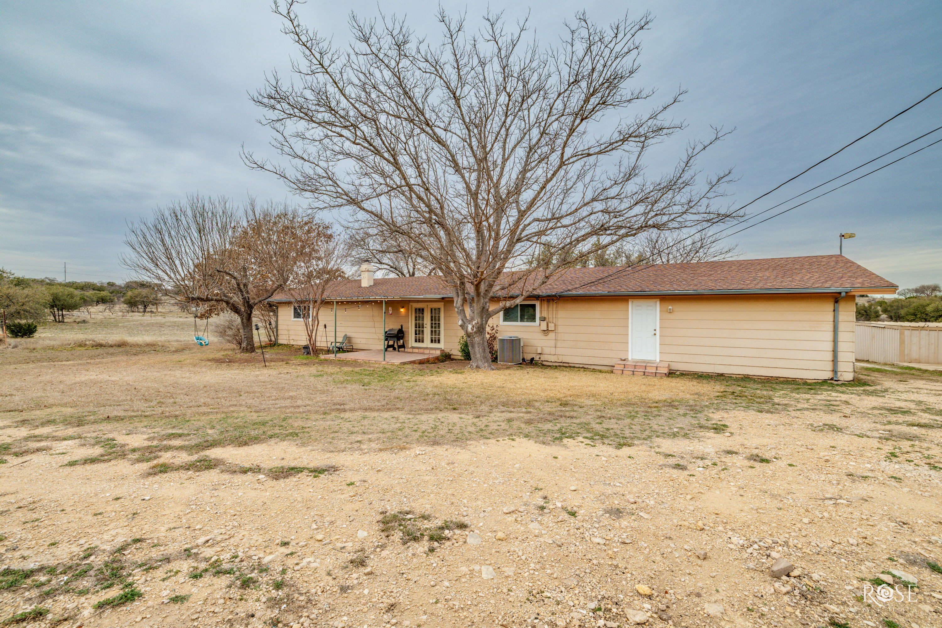 433 Pr 2205 Property Photo 32