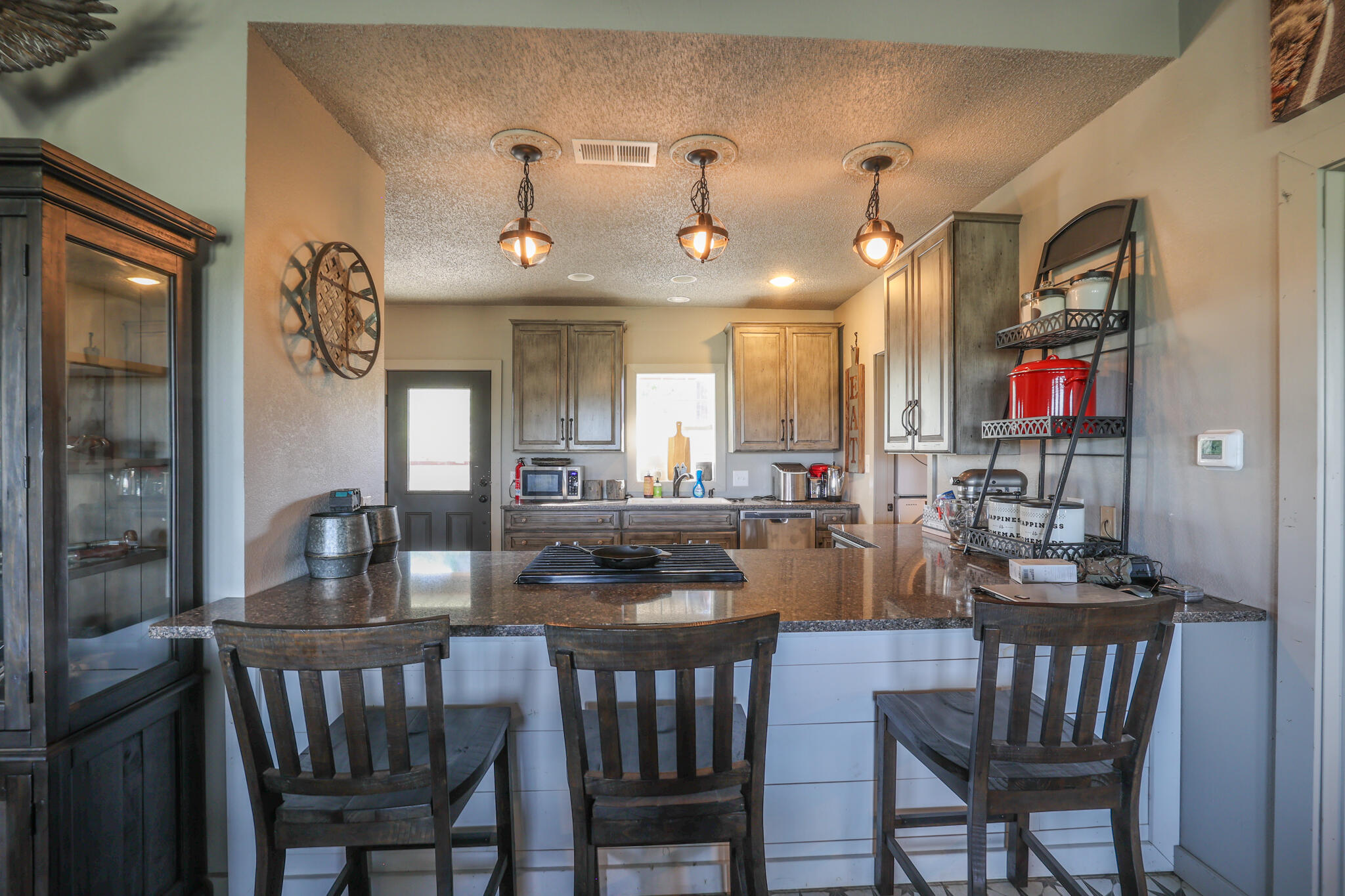 251 Chisholm Road Property Photo 8