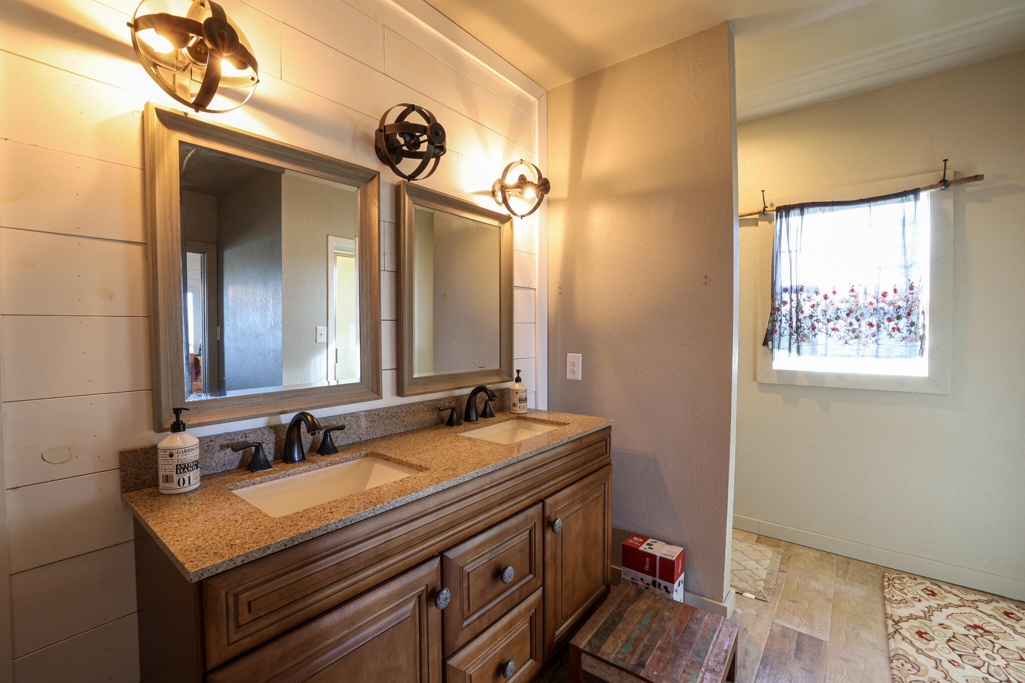 251 Chisholm Road Property Photo 15