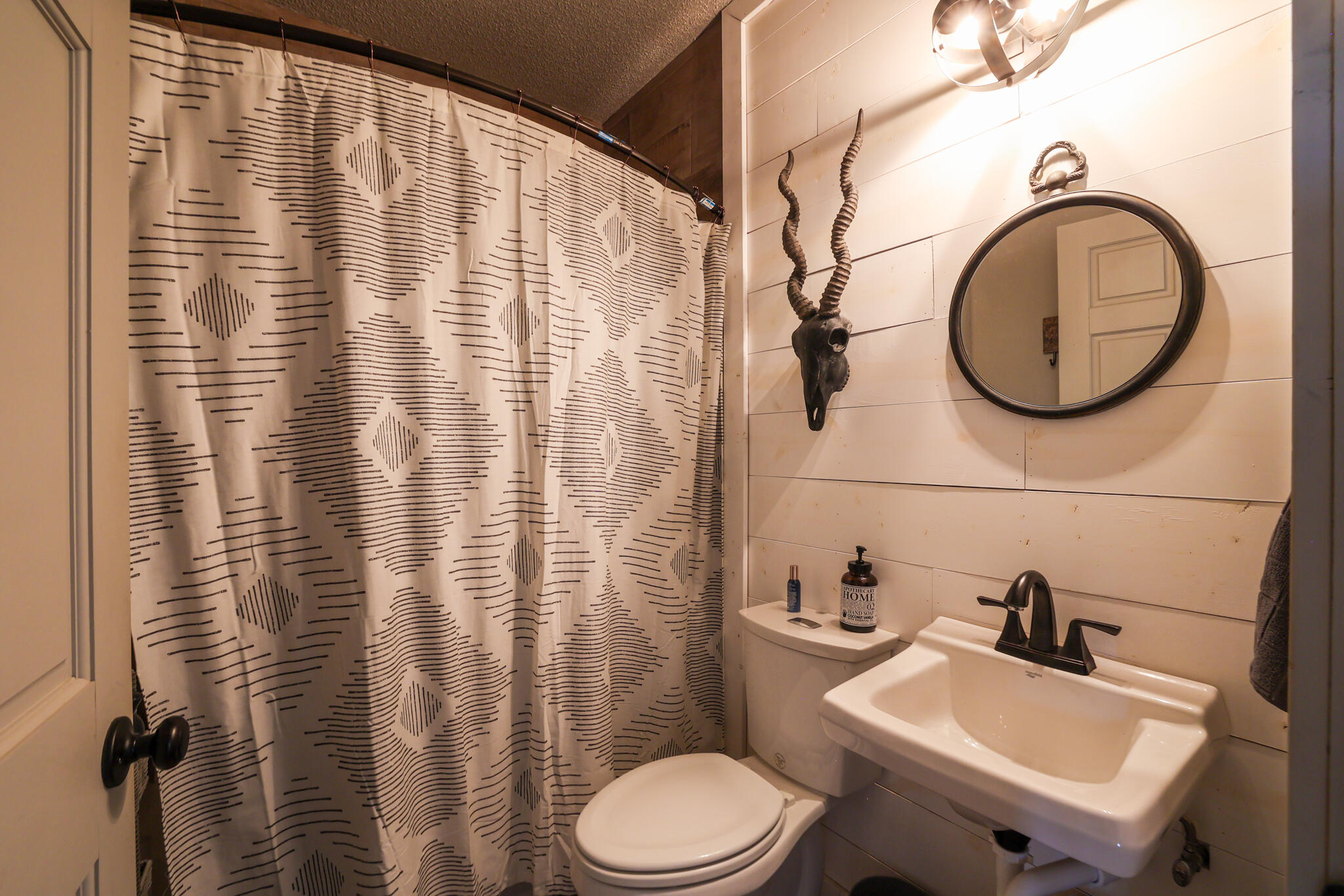 251 Chisholm Road Property Photo 18