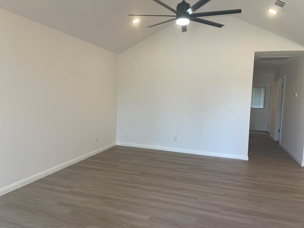 6127 Valley Pine Drive Property Photo 3