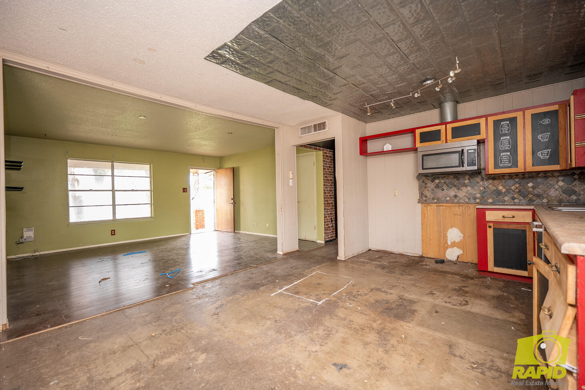 1823 Edmund Boulevard Property Photo 8