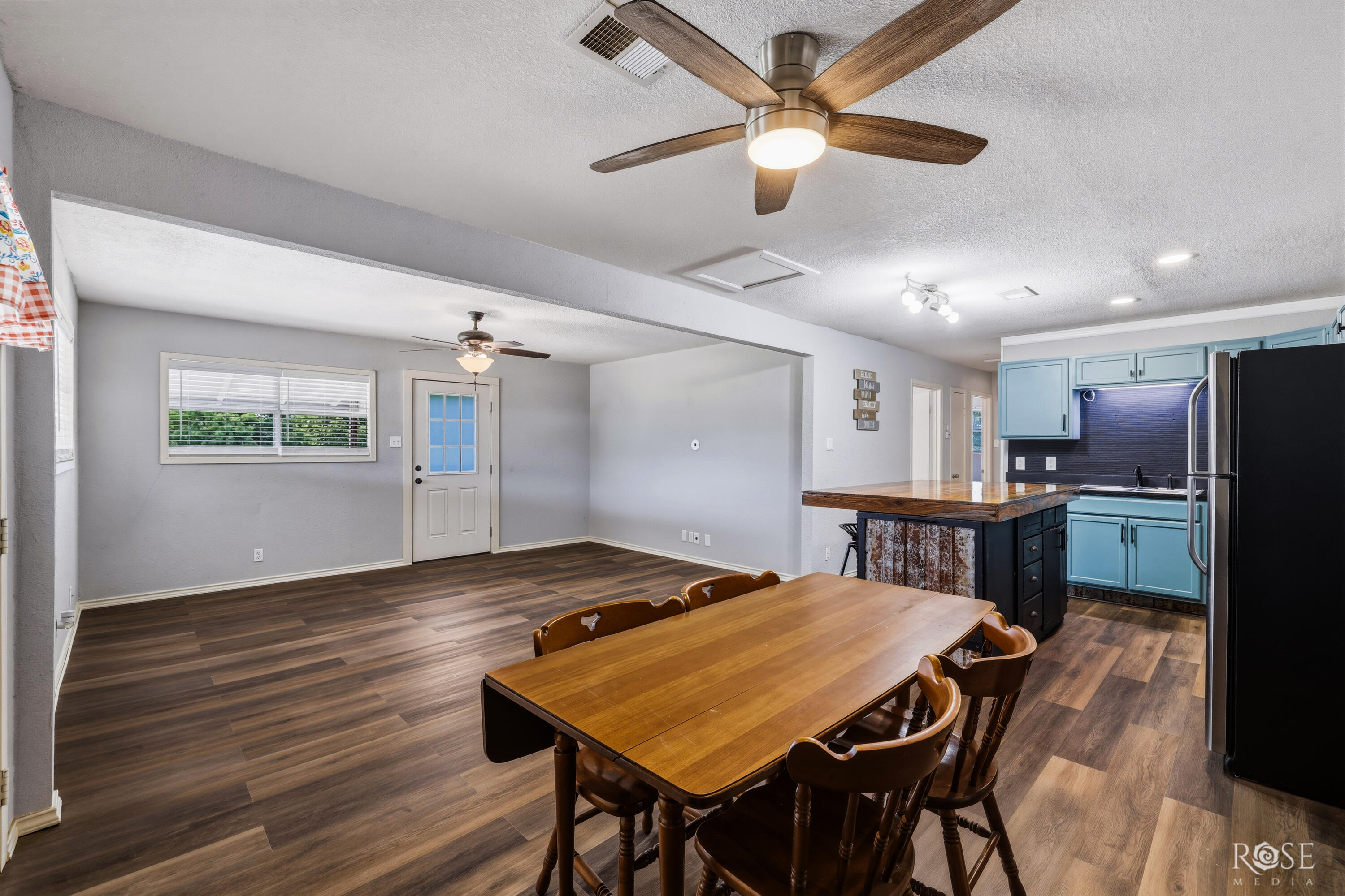 9570 Grapevine Avenue Property Photo 18