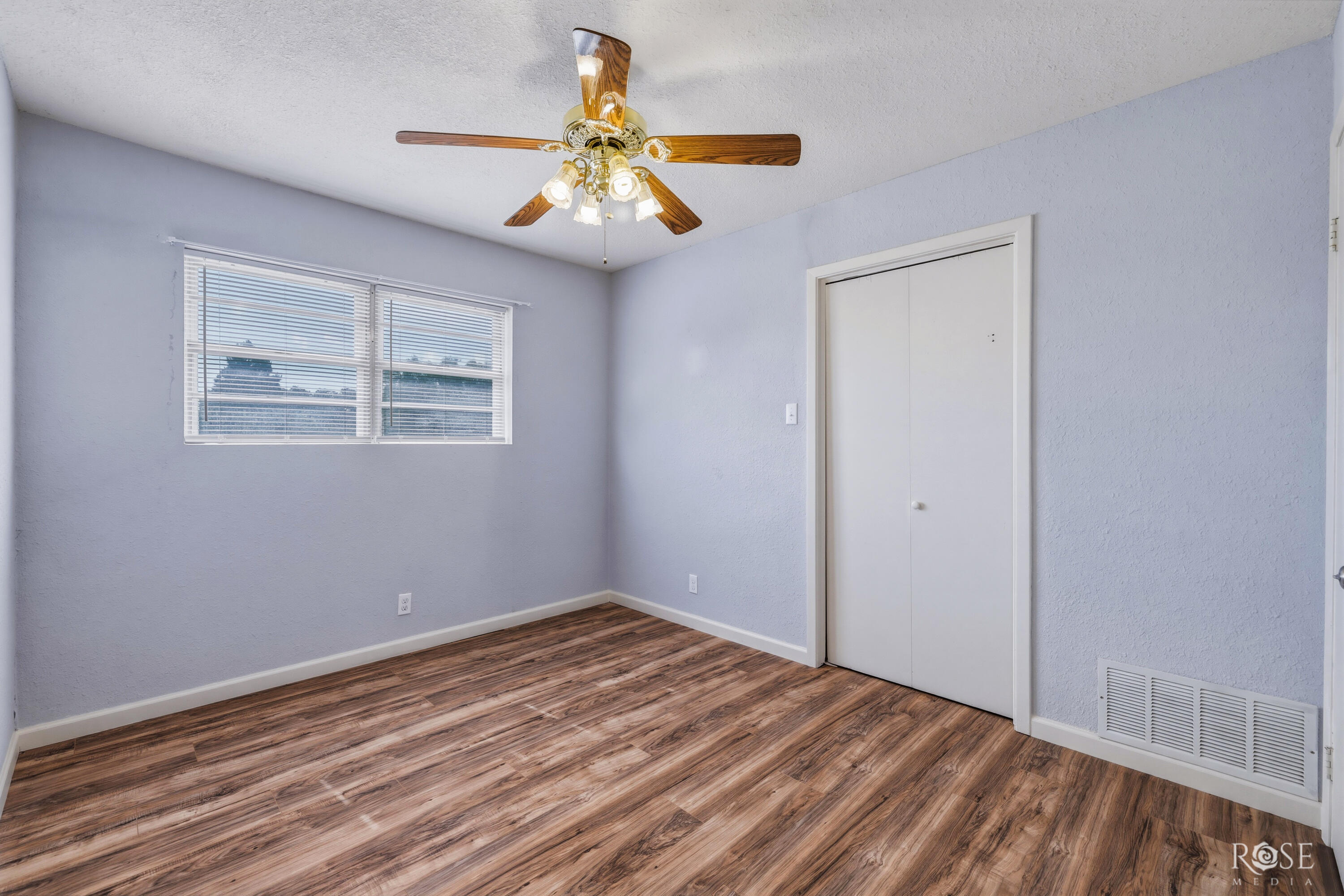 9570 Grapevine Avenue Property Photo 27