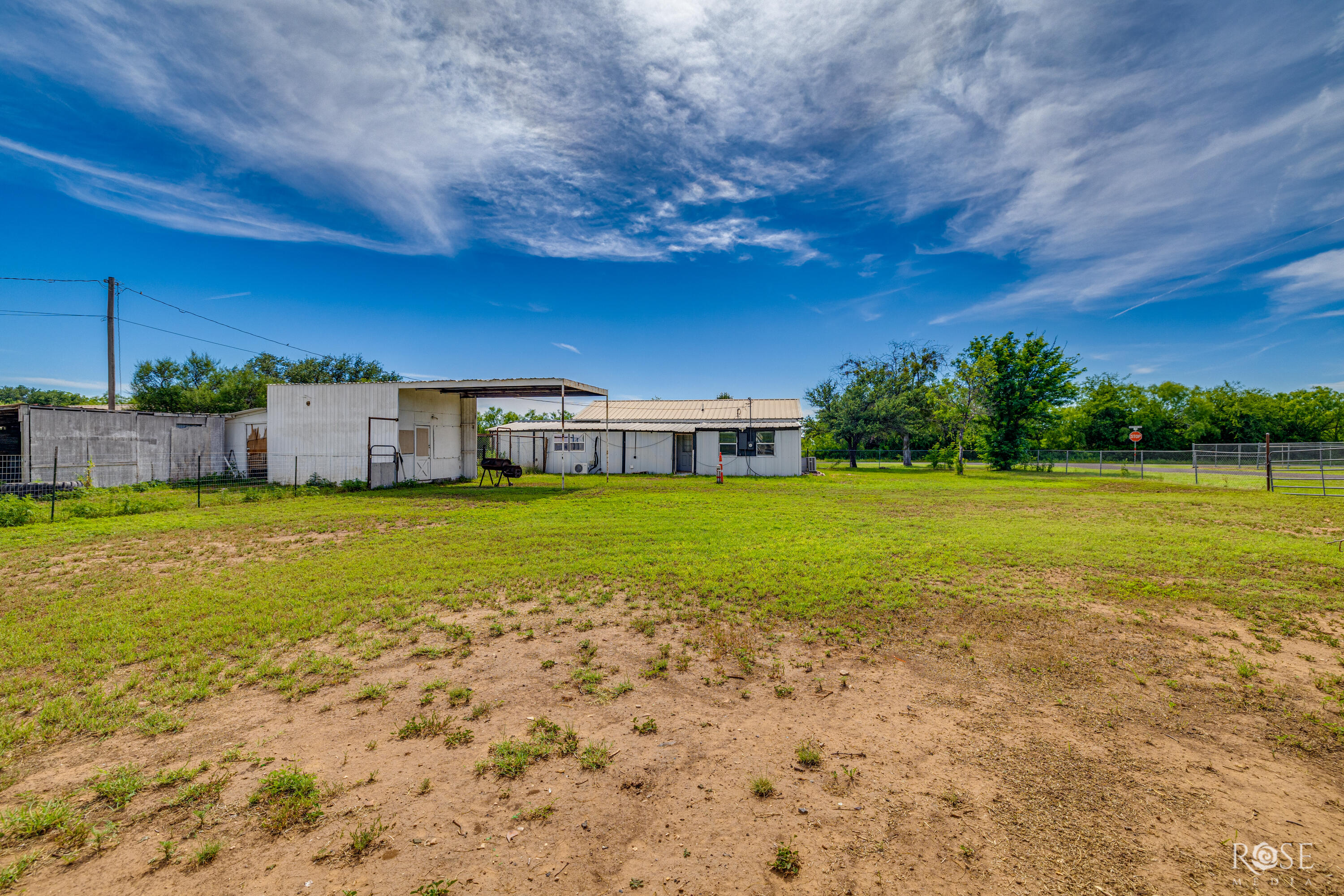 9570 Grapevine Avenue Property Photo 39