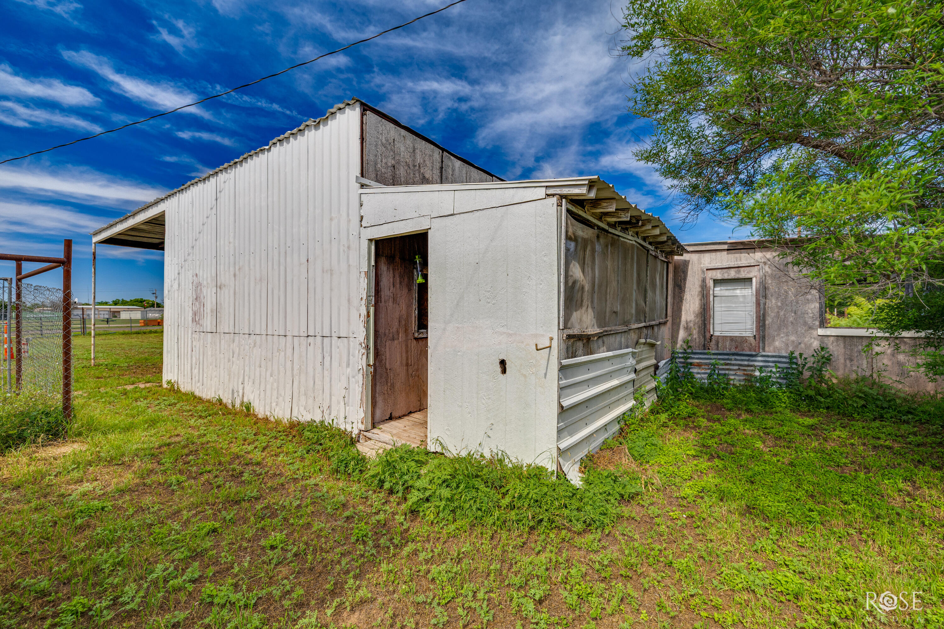 9570 Grapevine Avenue Property Photo 43