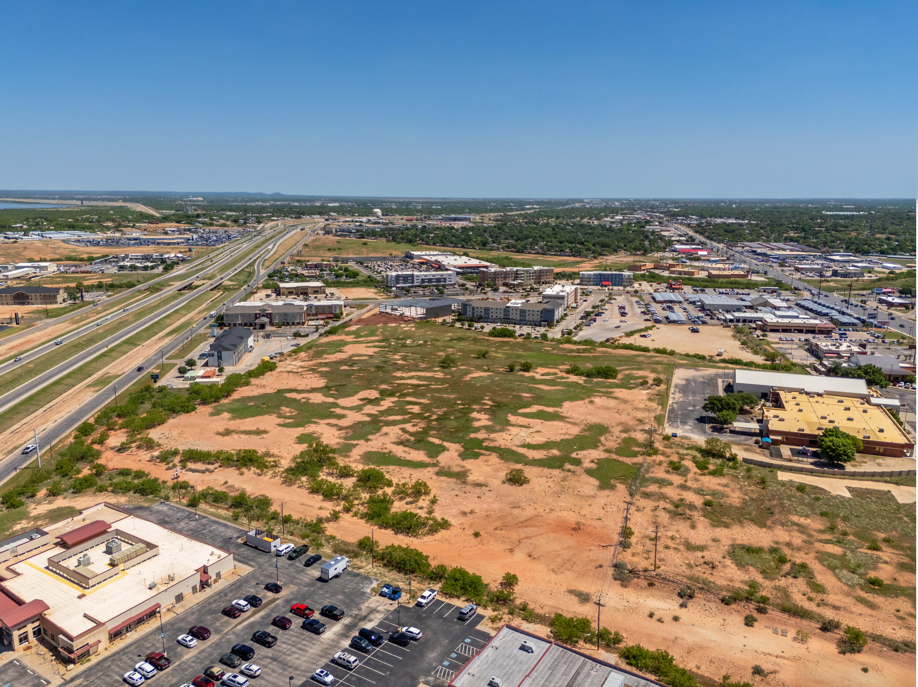 4751 W Houston Harte Expressway Property Photo 8