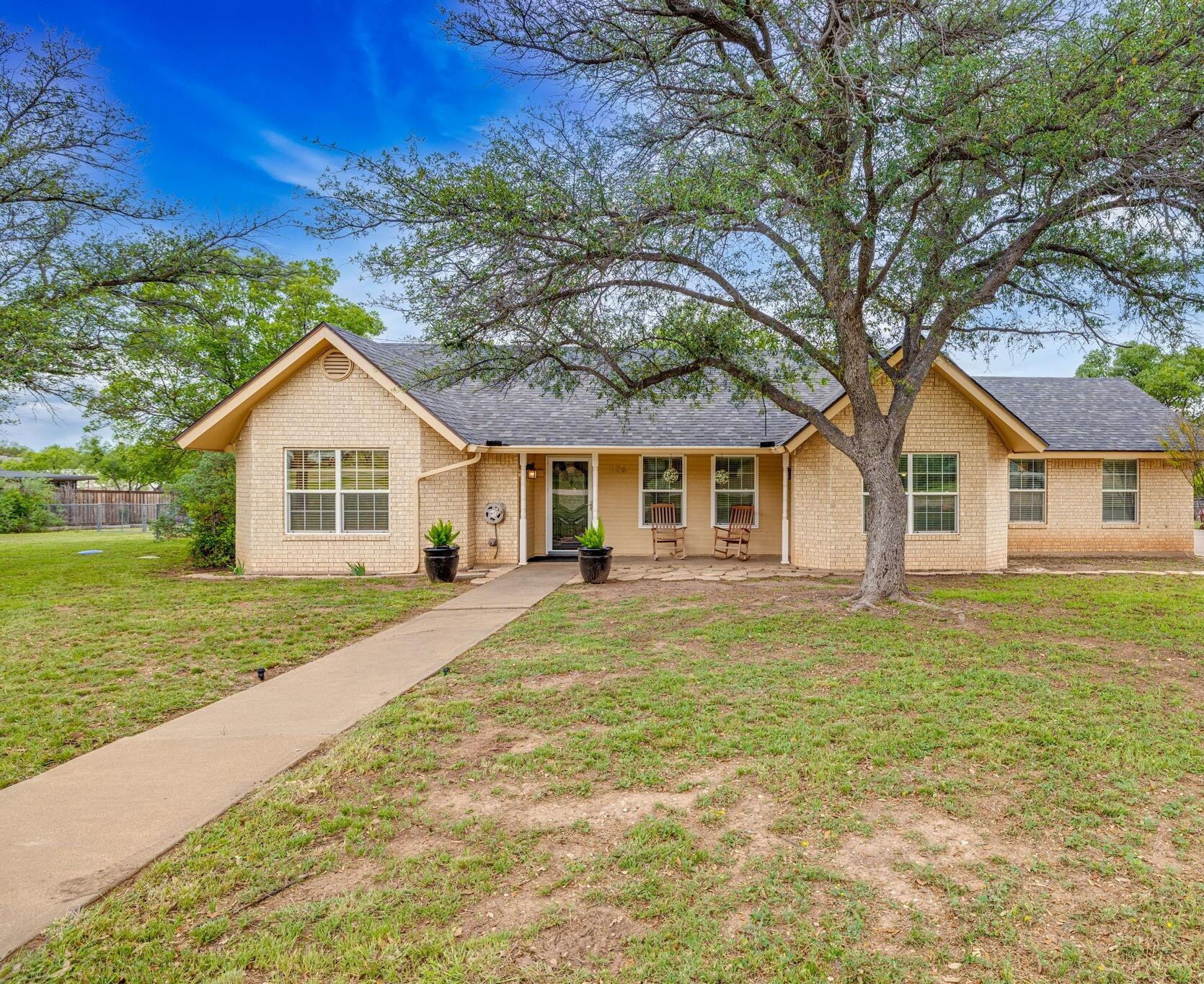 126 Bagpipe Road Property Photo 1