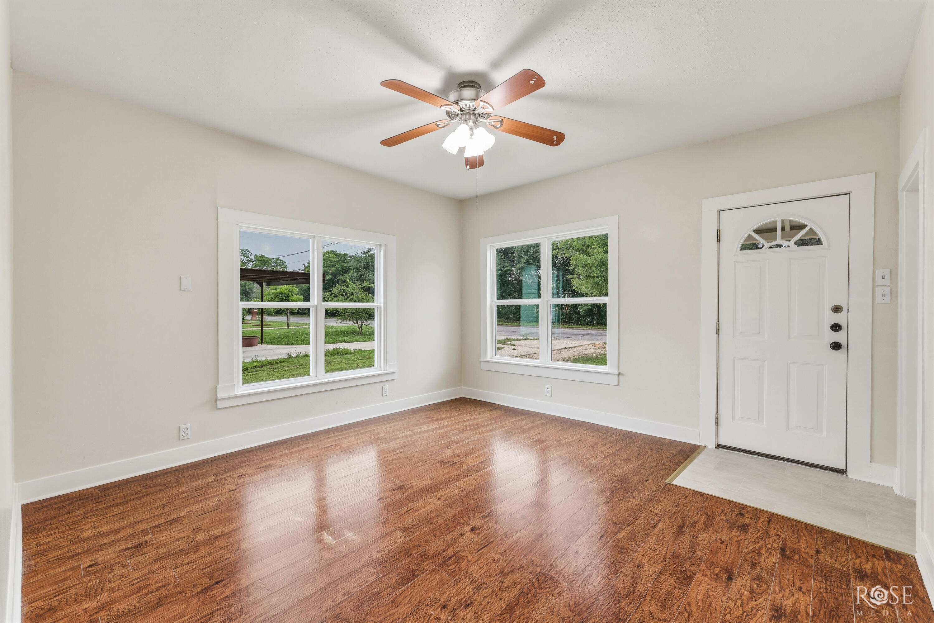 126 Morris Avenue Property Photo 5