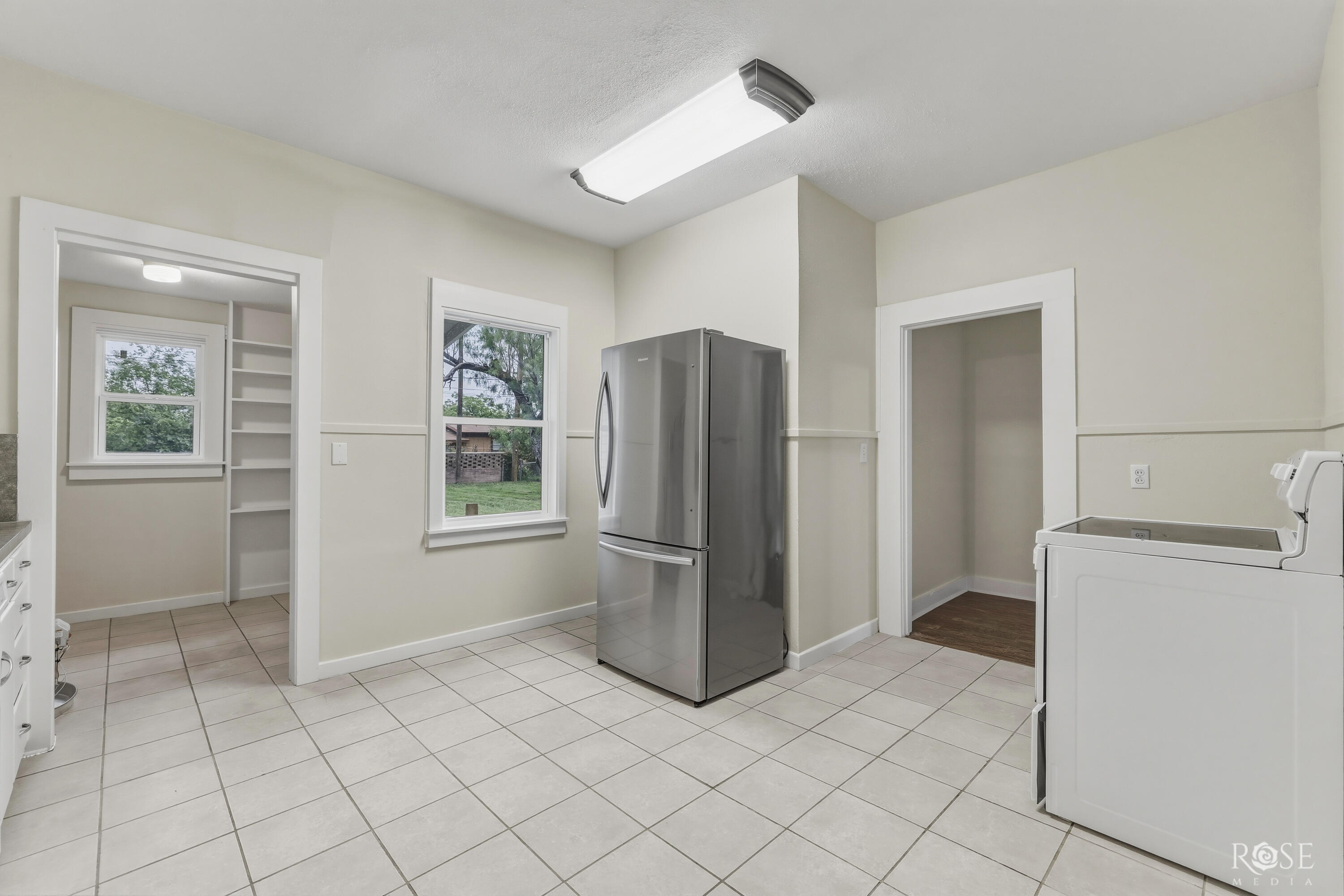 126 Morris Avenue Property Photo 9