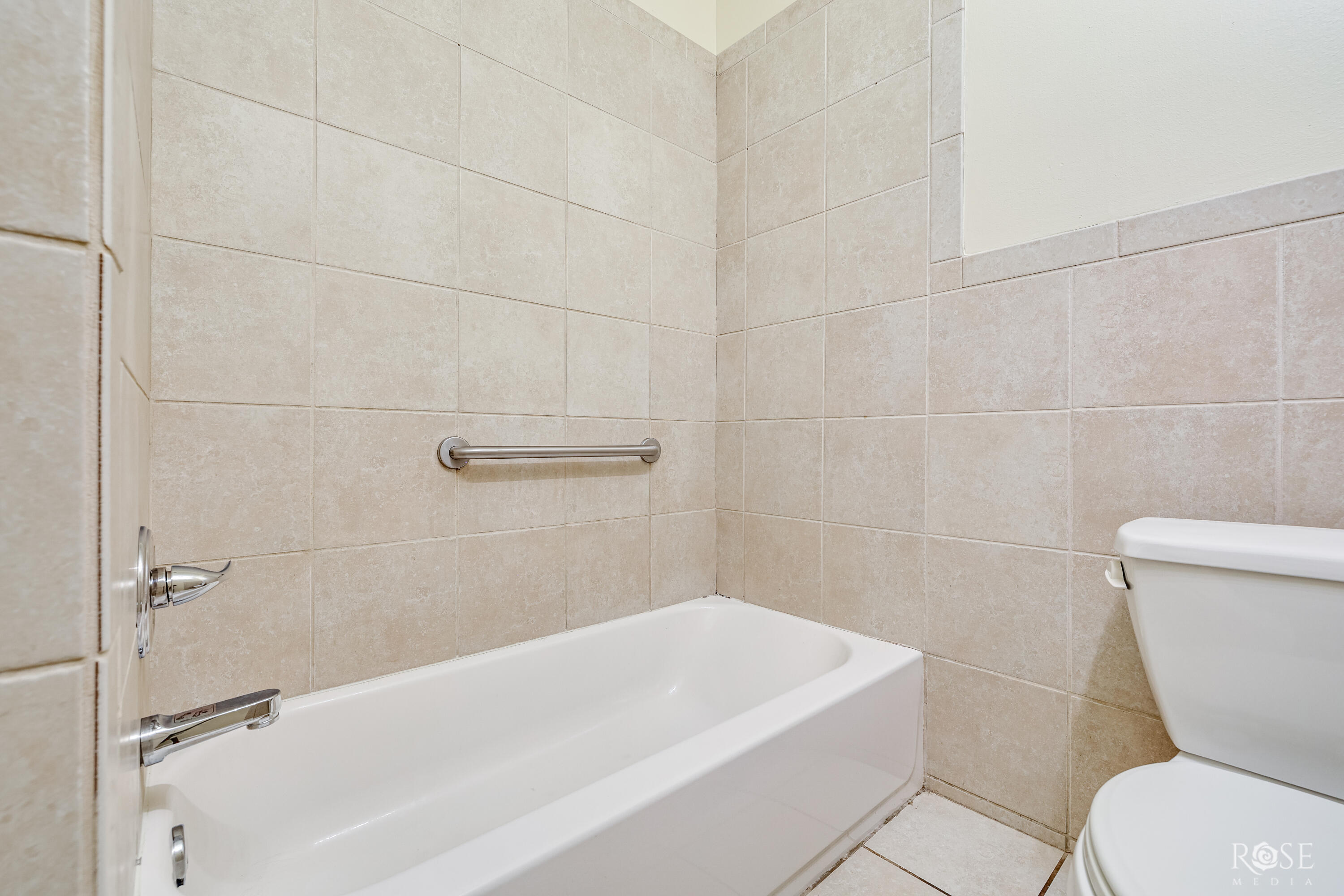 126 Morris Avenue Property Photo 14
