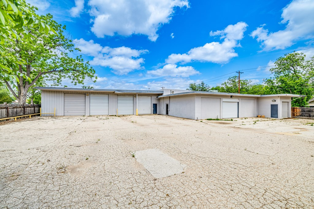 1317 Colorado Avenue Property Photo 13