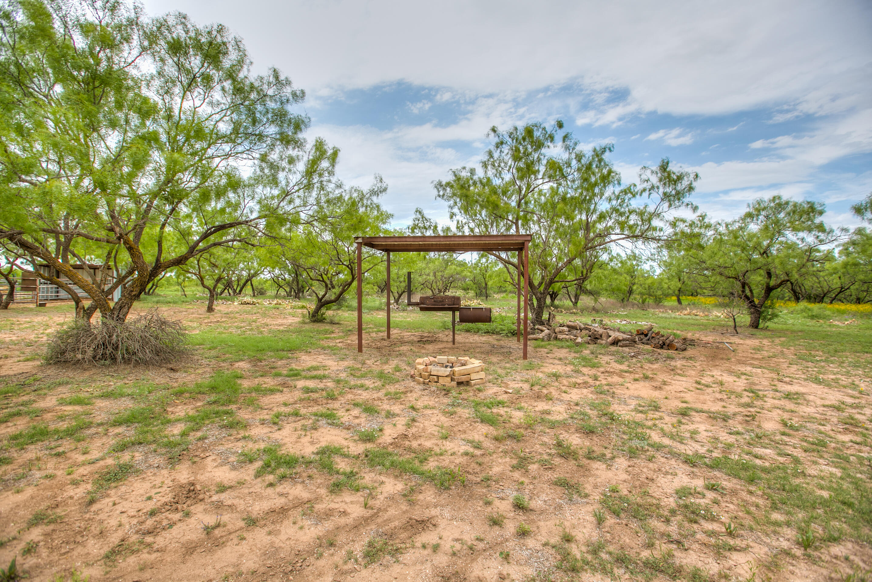 4127 Co Rd 114 Property Photo 5