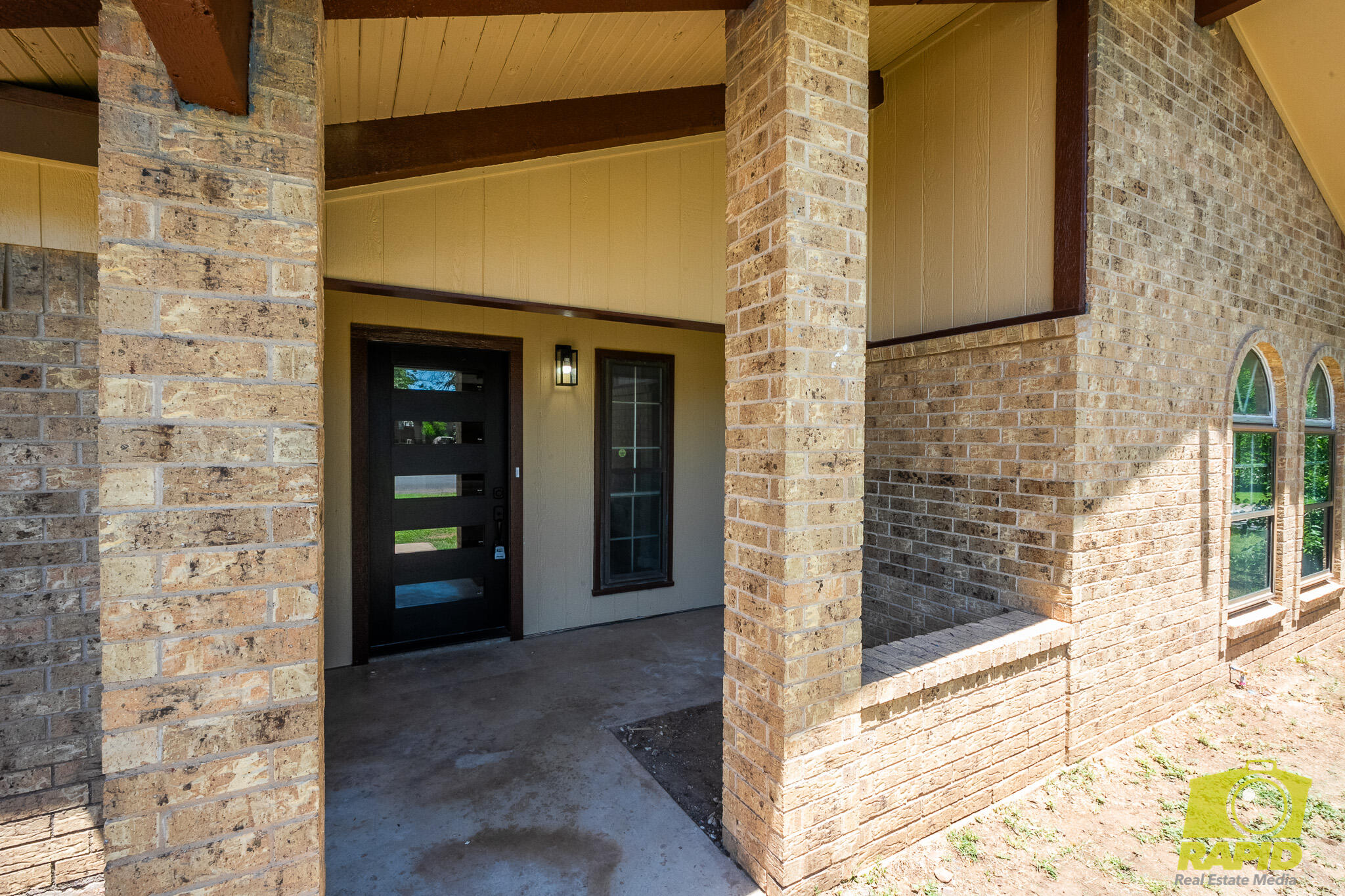 1726 Catalina Drive Property Photo 4