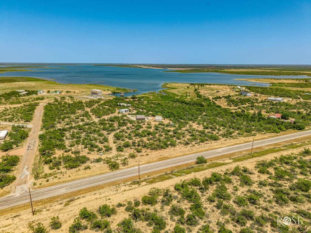 17001 Mustang Creek Road Property Photo 2