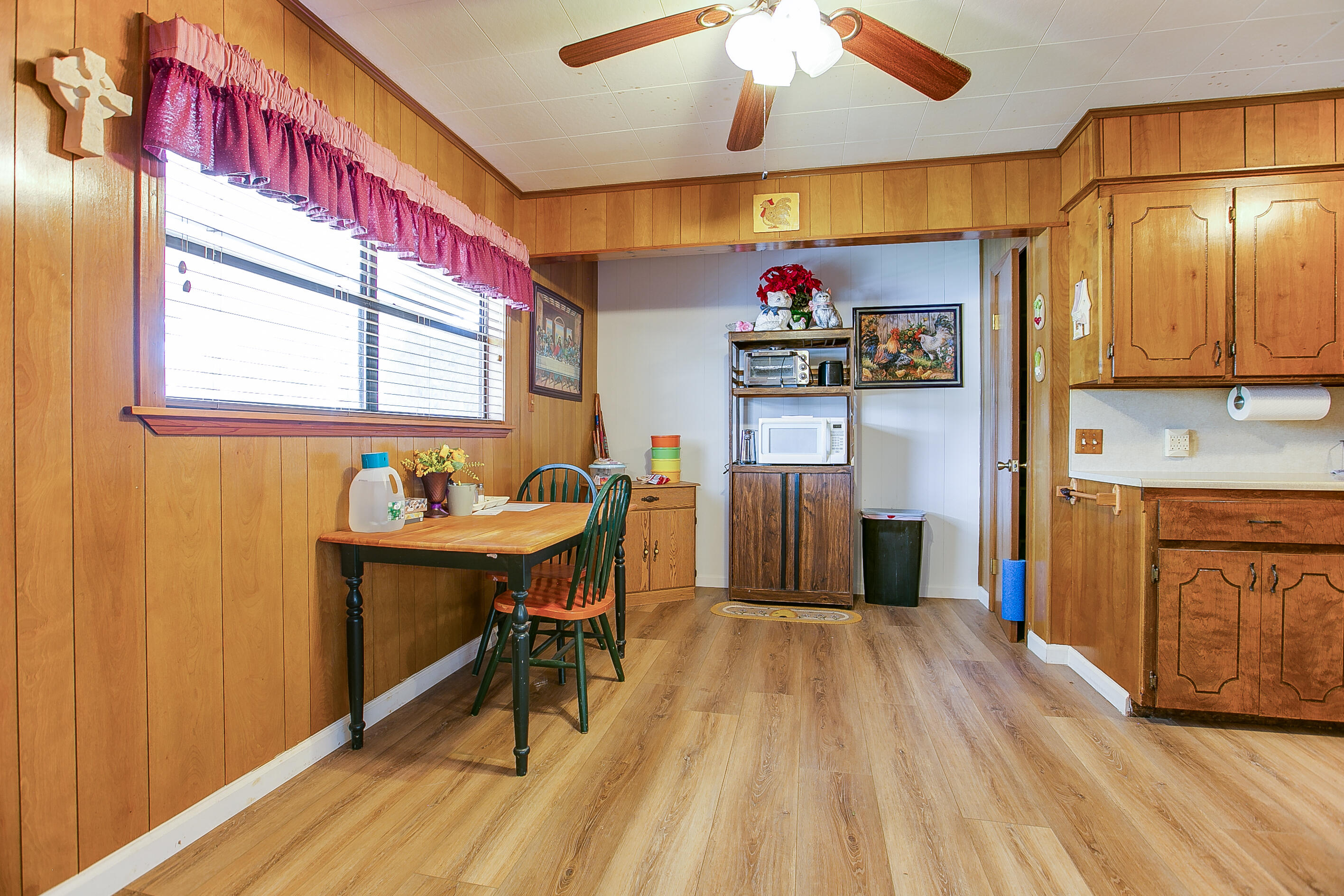 207 Hamilton Avenue Property Photo 8