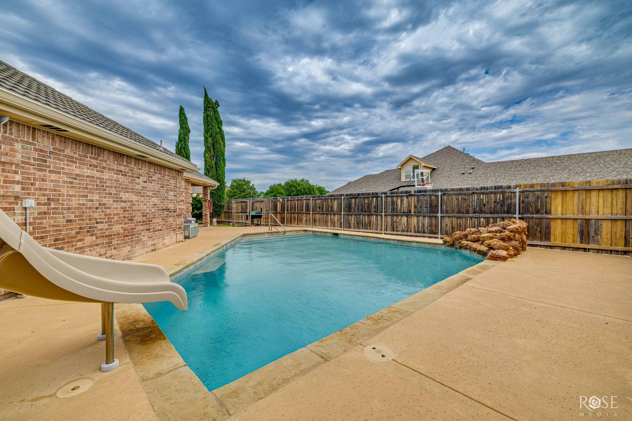 6034 Devonshire Lane Property Photo 40