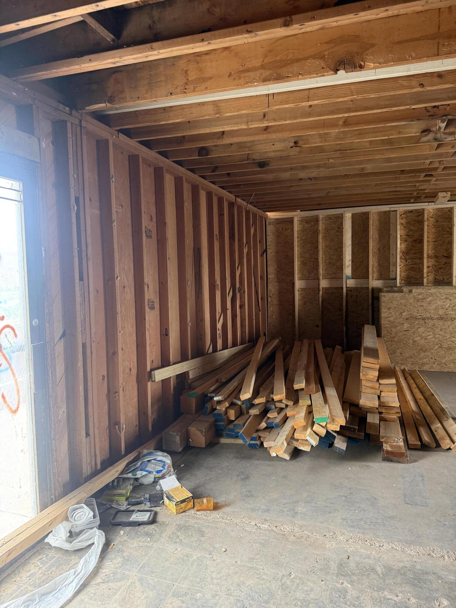62 E 5th Street Property Photo 2