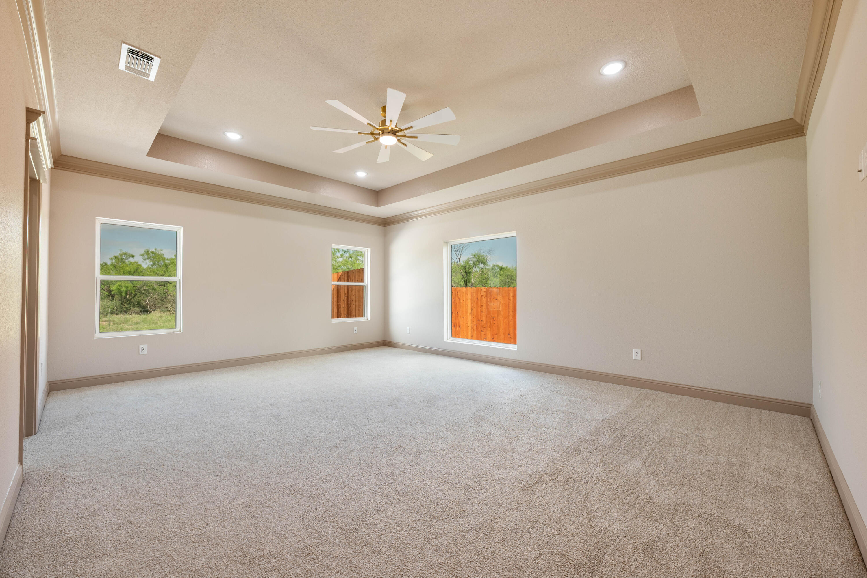 5202 Riviera Lane Property Photo 23