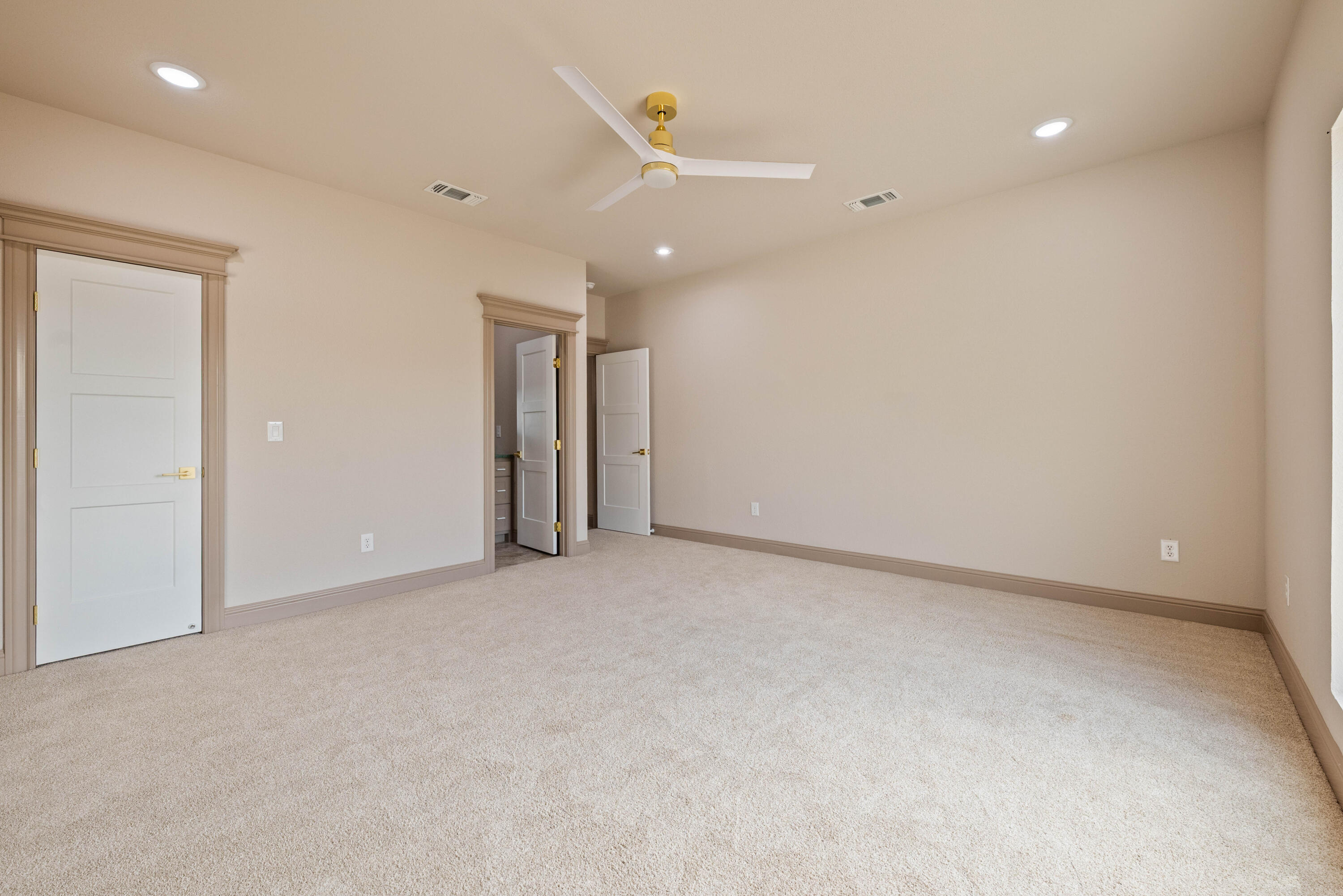 5202 Riviera Lane Property Photo 35