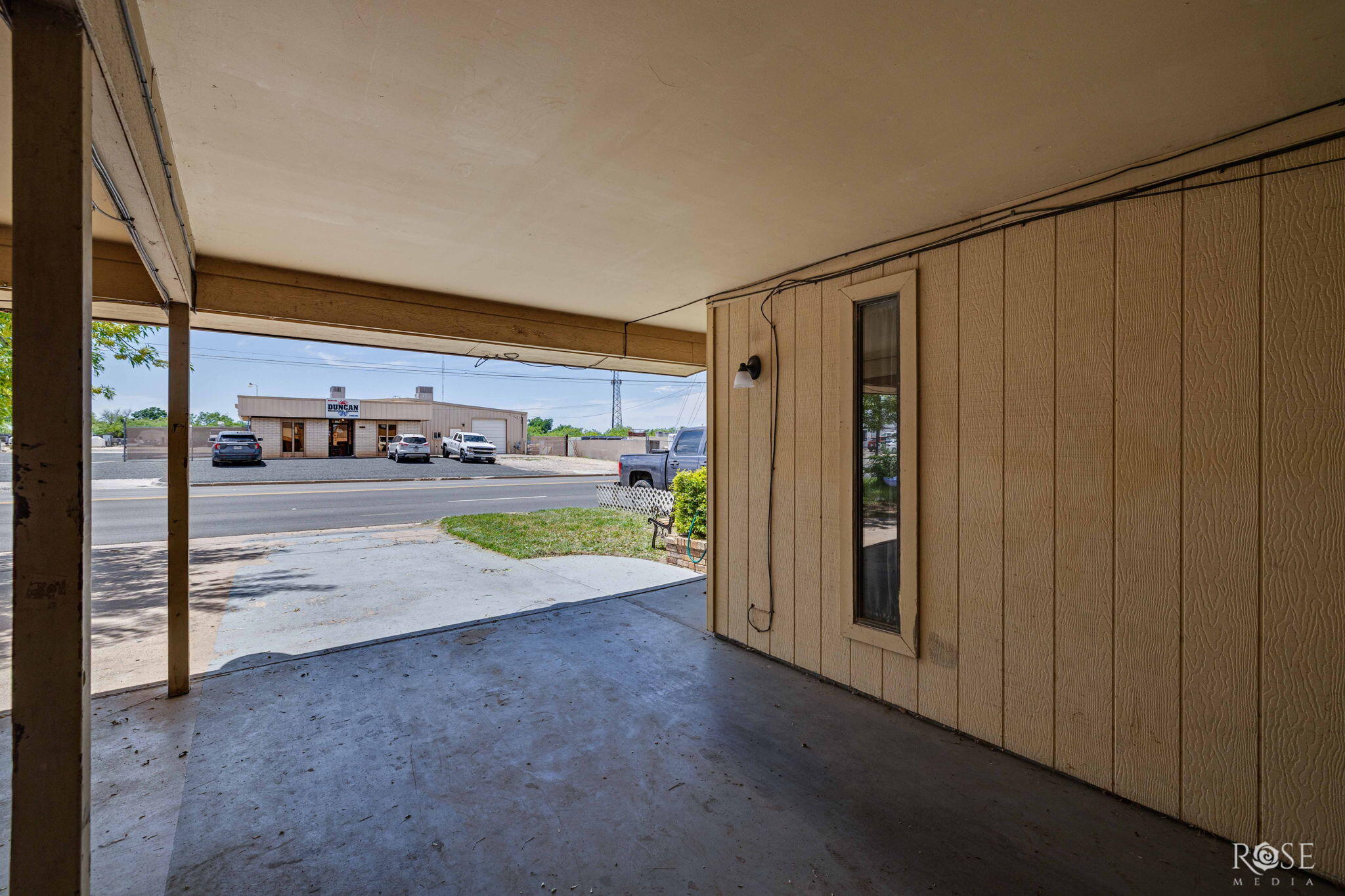 1036 Glenna Street Property Photo 4