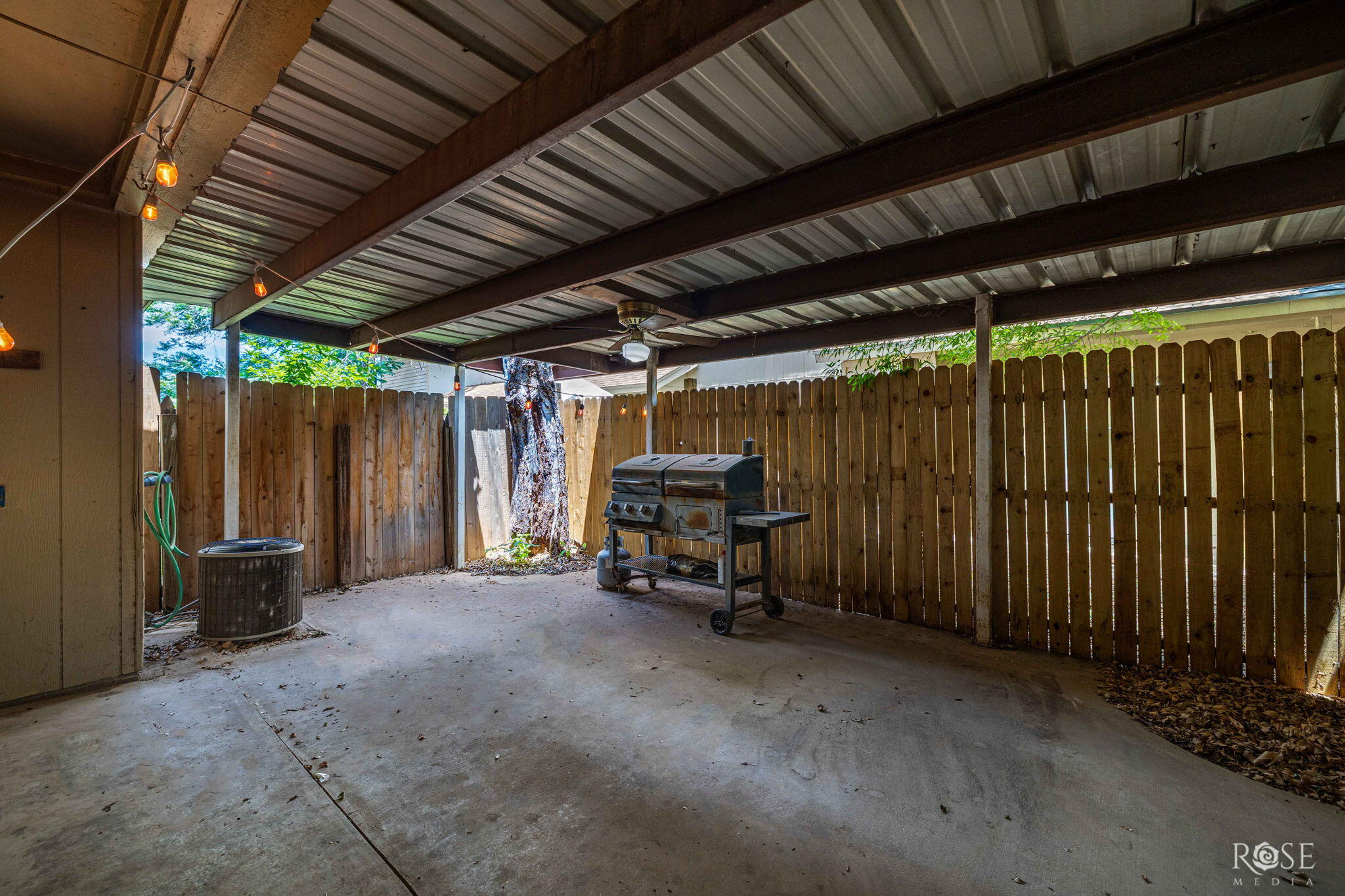 1036 Glenna Street Property Photo 23