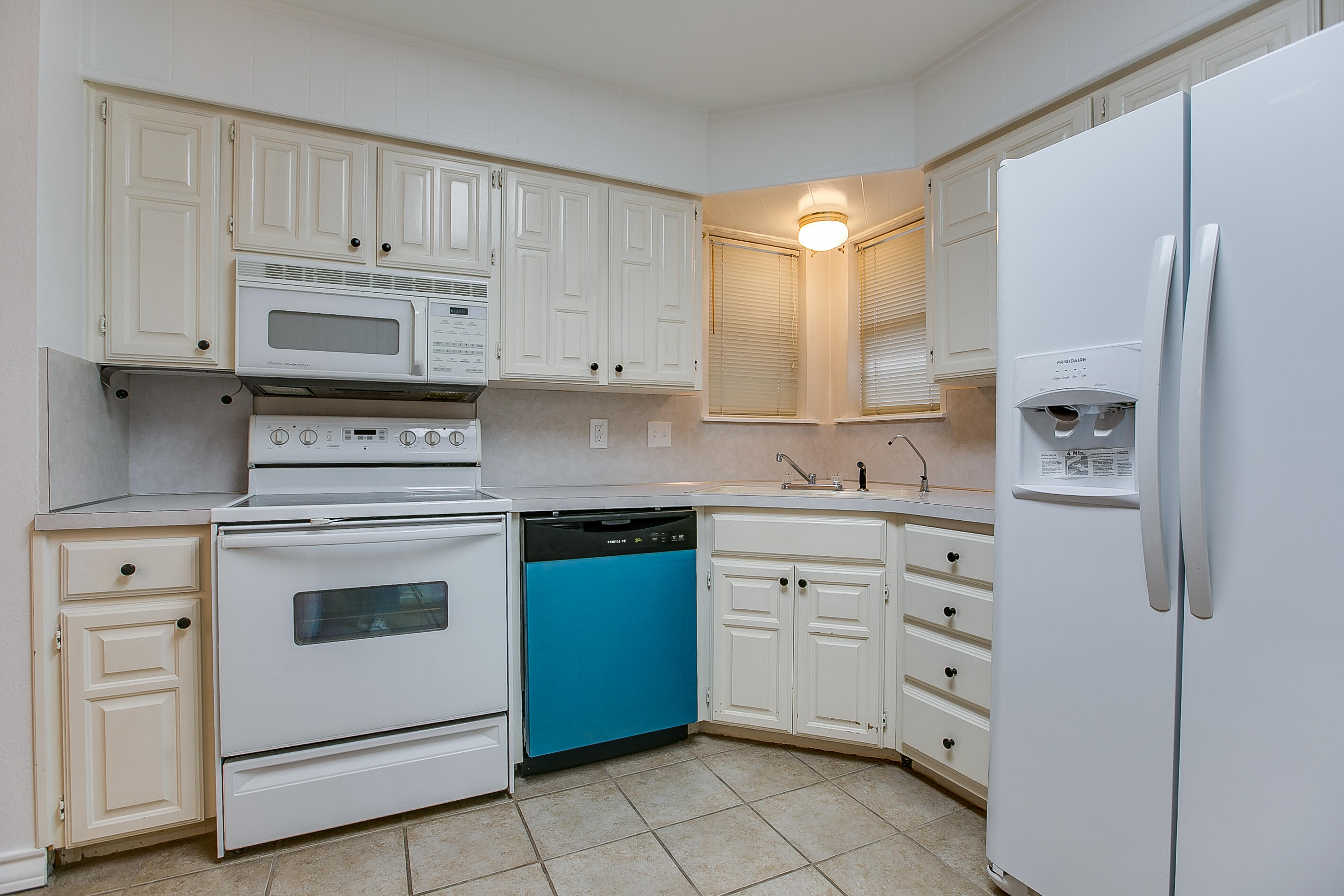 3709 Inglewood Drive Property Photo 12