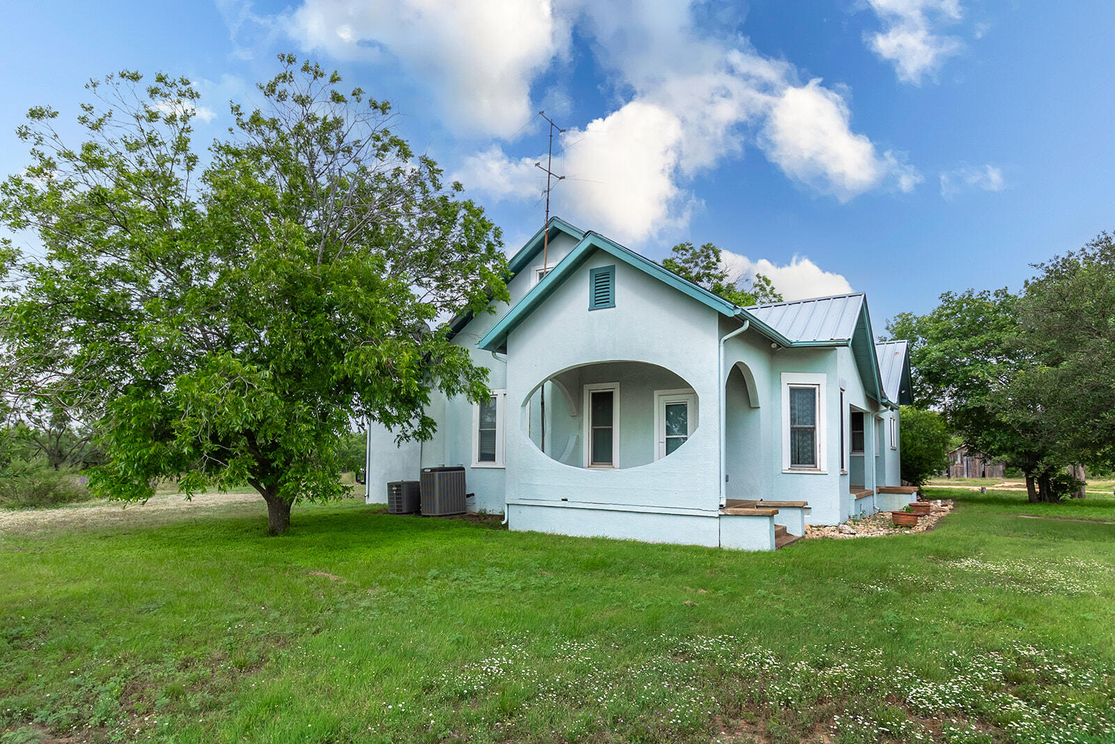 4345 N Us Highway 87 Property Photo 3
