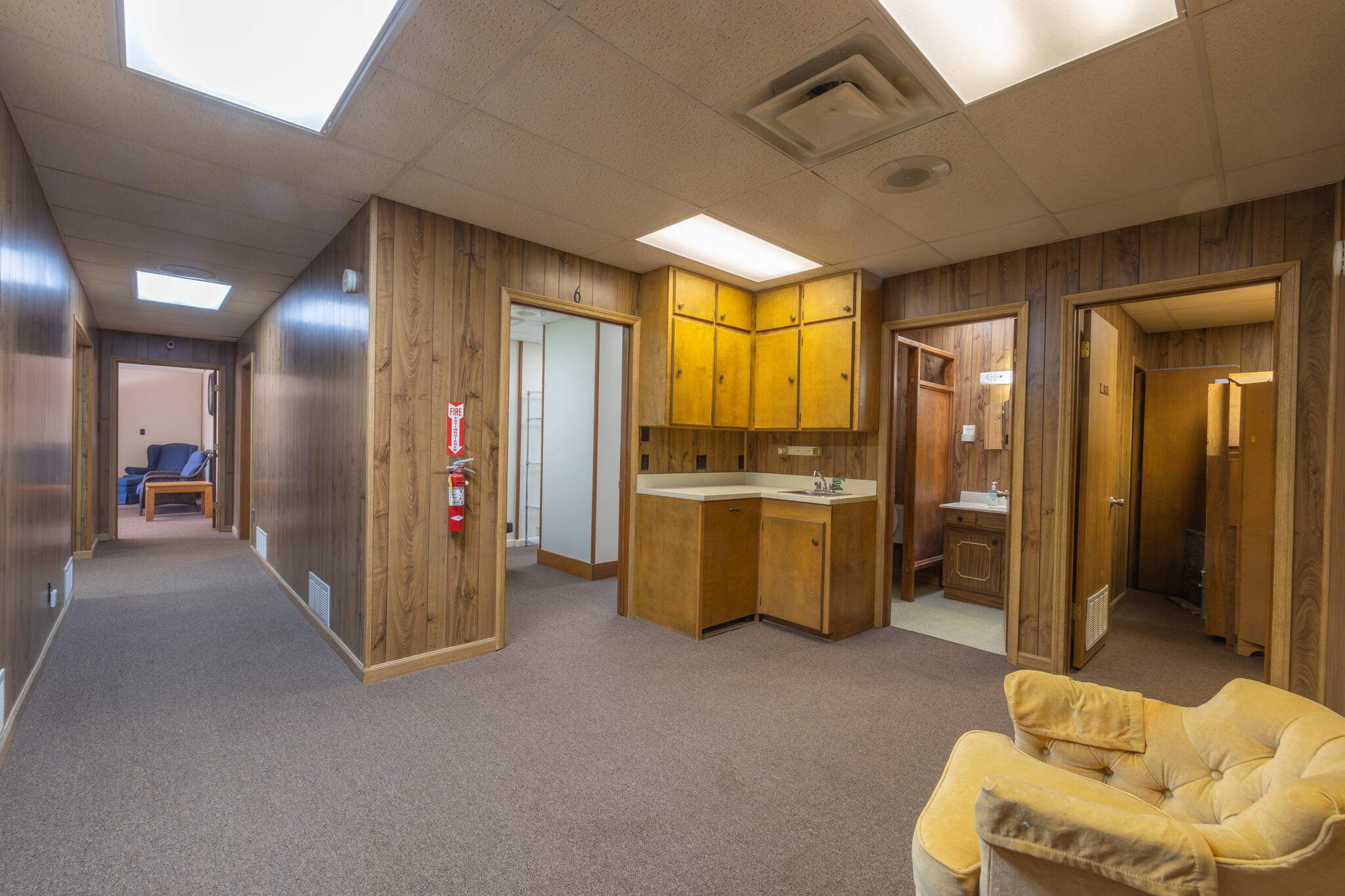 304 Avenue D Property Photo 4