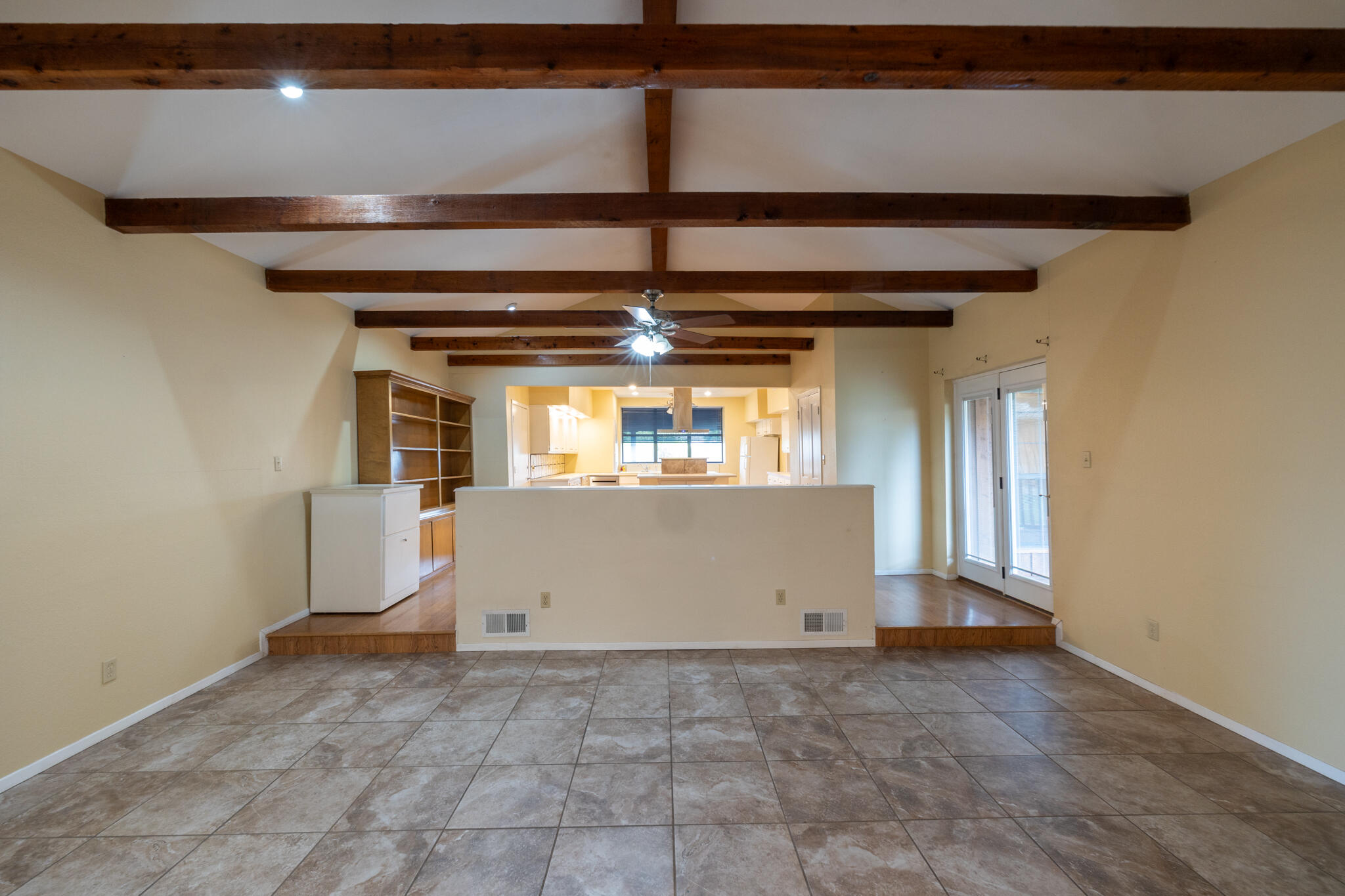 304 Avenue D Property Photo 15