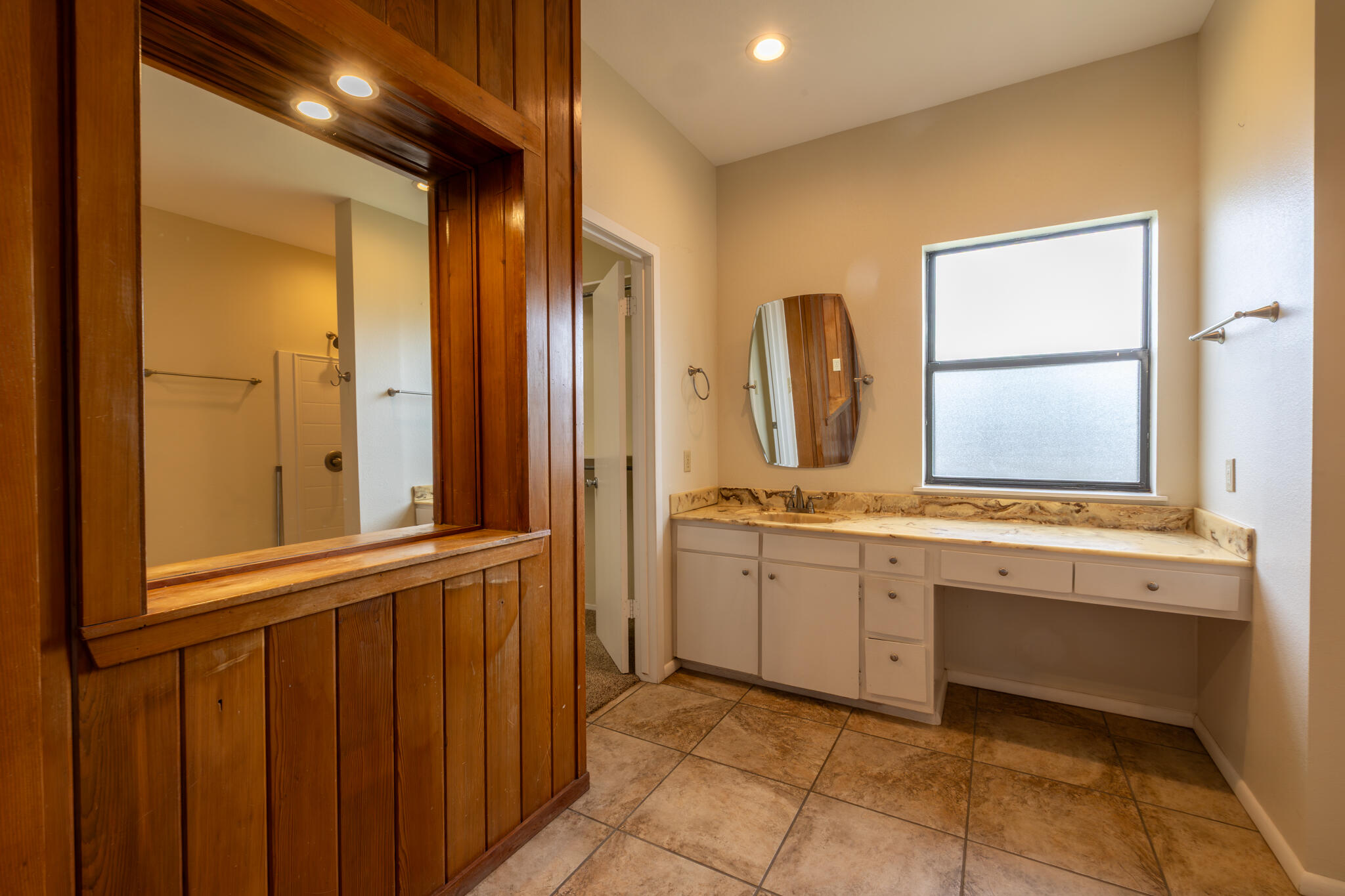 304 Avenue D Property Photo 24