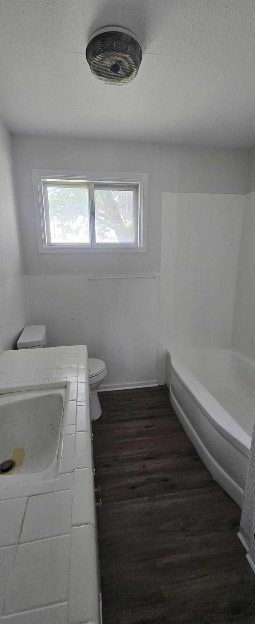 2401 Field Street Property Photo 2